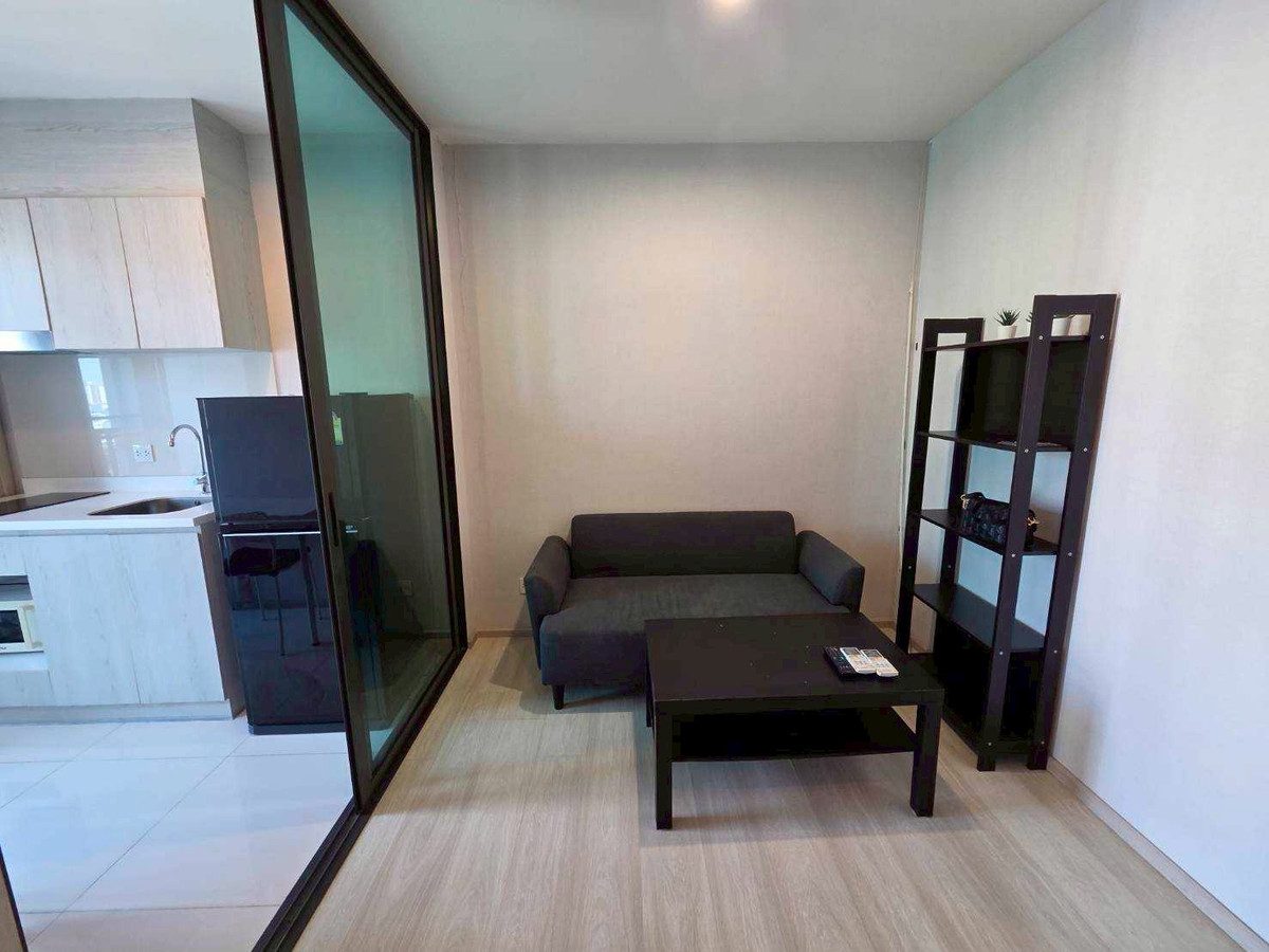 ให้เช่าคอนโดปิ่นเกล้า จรัญสนิทวงศ์ : ให้เช่า ไลฟ์ คอนโด ปิ่นเกล้า ✨ เฟอร์ครบ มีเครื่องซักผ้า 🔥