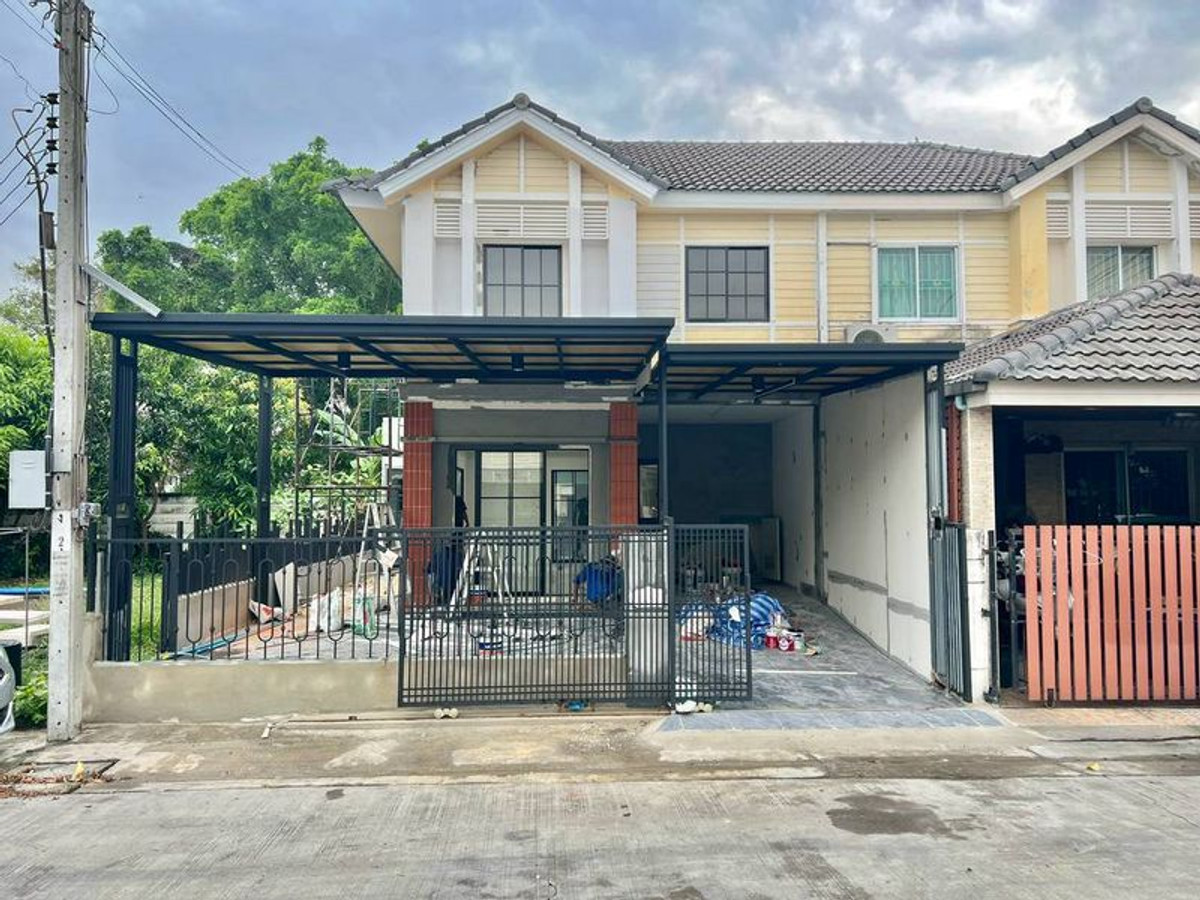 ขายทาวน์โฮมพัฒนาการ ศรีนครินทร์ : ขายทาวน์โฮม 2 ชั้น หลังมุม หมู่บ้านพฤกษาวิลล์ 50/2 รามคำแหง (ซ.มิสทีน) เนื้อที่ 34.8 ตารางวา 4 ห้องนอน แขวงราษฎร์พัฒนา เขตสะพานสูง กรุงเทพมหานคร 