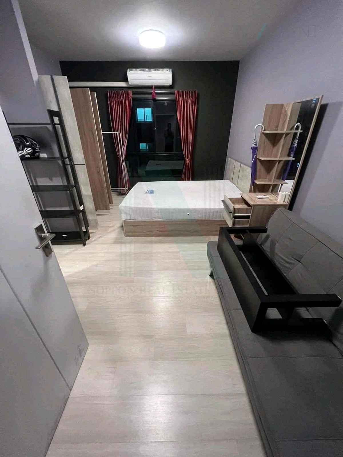 For RentCondoSeri Thai, Ramkhamhaeng Nida : ✨ Beautiful room, ready to move in, just bring your bags and move in! Good location, convenient travel, close to the BTS and shopping areas.