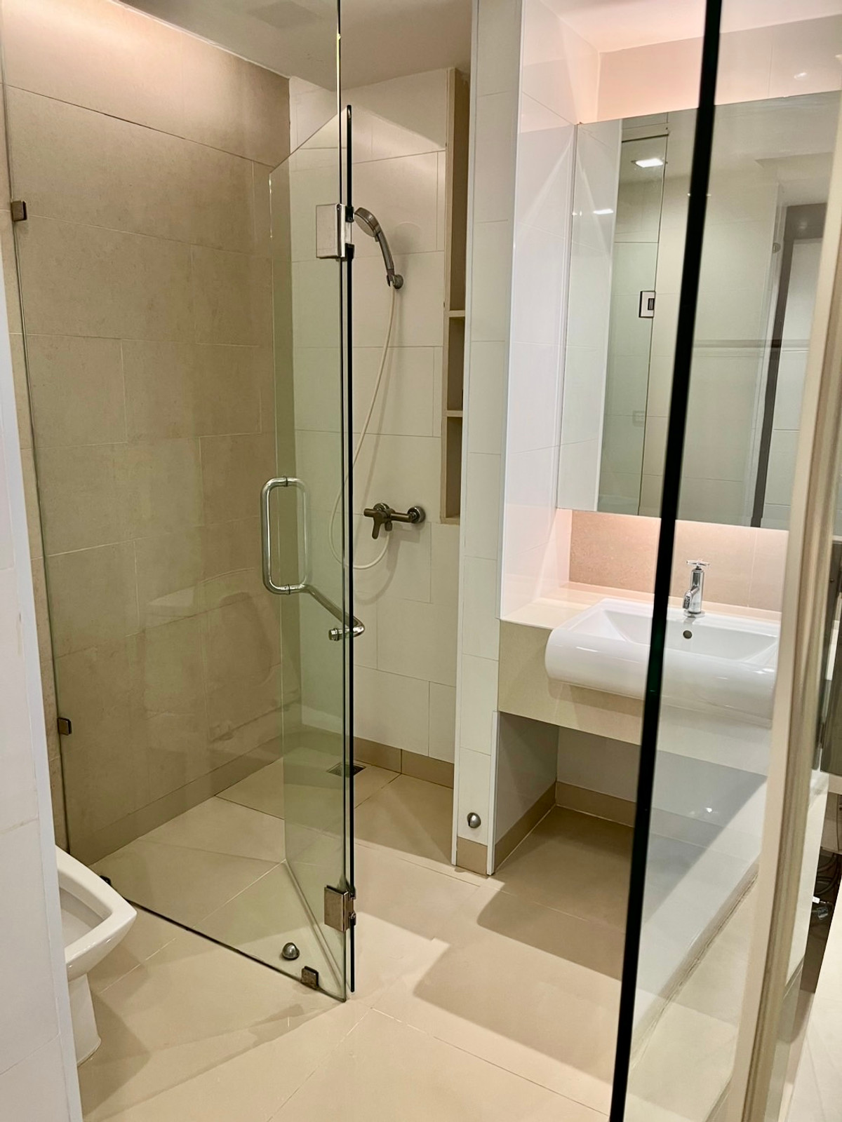 ให้เช่าคอนโดขอนแก่น : ให้เช่าเดสตินี่ คอนโดกลางเมือง ห้องกว้าง 