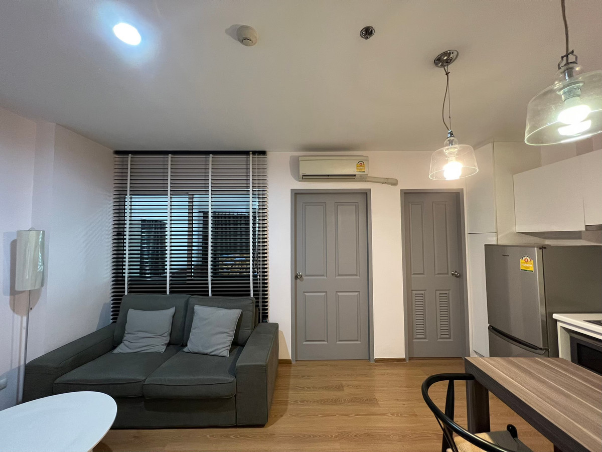 ขายคอนโดลาดพร้าว เซ็นทรัลลาดพร้าว : ขายด่วน ราคาพิเศษ Sym Vipha Ladprao Condo ขนาด 35 ตรม. ราคา 2.3 ล้าน