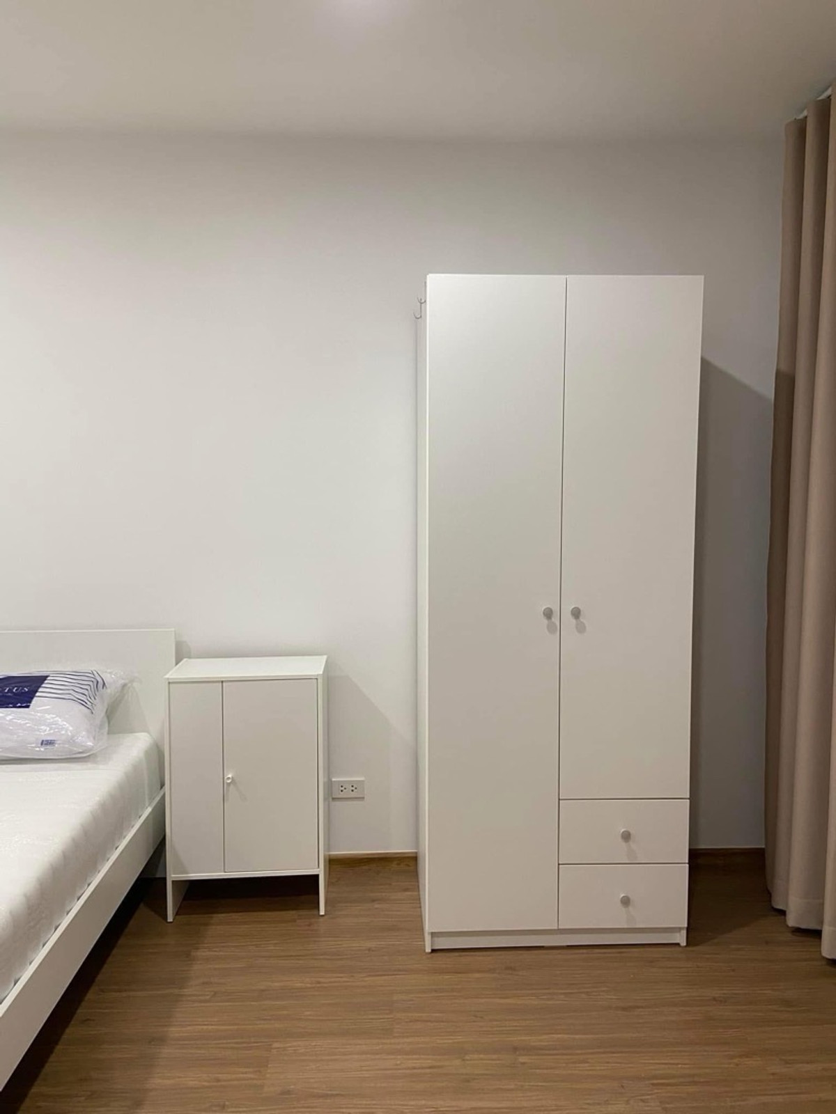 For RentCondoBang kae, Phetkasem : #R9679 🎉 210369 Condo for Rent: The LIVIN Phetkasem