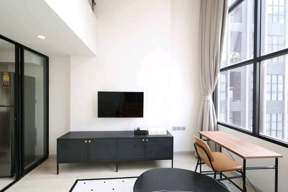 For RentCondoSathorn, Narathiwat : Near BTS St. Louis 
 for rent: Knightsbridge Prime Sathorn | Duplex, beautiful room, high floor in the heart of the CBD, Sathorn, furniture + complete electrical appliances. Ready to move in