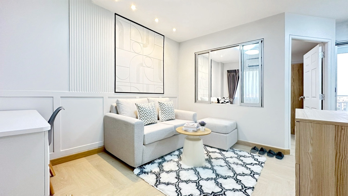 For SaleCondoSeri Thai, Ramkhamhaeng Nida : Knock! Knock! 📢 Frist Jobber, listen to this, beautiful condo, lots of furniture, convenient transportation, installment only 4xxx baht💰💰