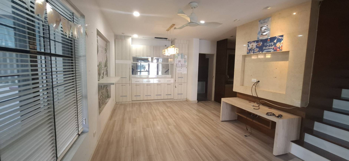 ขายทาวน์โฮมปทุมธานี รังสิต ธรรมศาสตร์ : ขายทาวน์เฮ้าส์/ทาวน์โฮม  ไอดีไซน์ ลำลูกกา-คลอง 3 ห้องมุม รีโนเวทใหม่ ลาดสวาย ลำลูกกา ปทุมธานี CX-150611