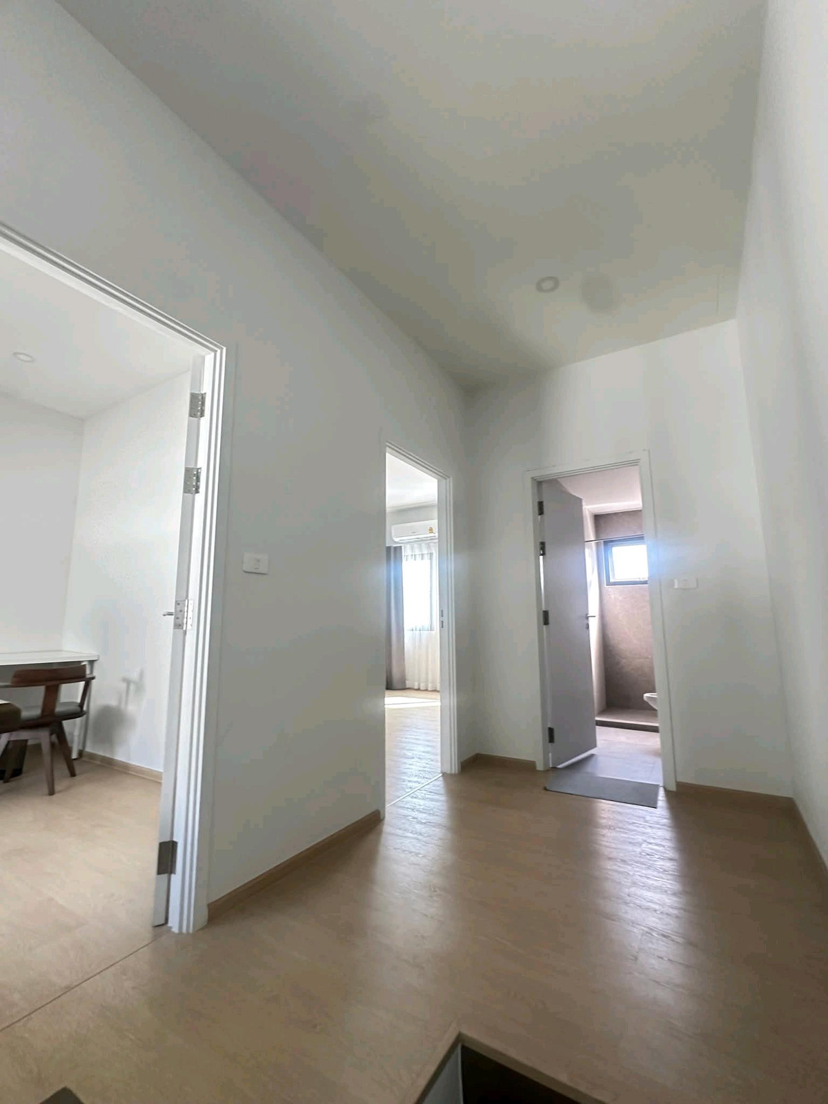 For RentTownhomeLadkrabang, Suwannaphum Airport : ✨ Suitable for an office / company / premium residence, very good location ✨