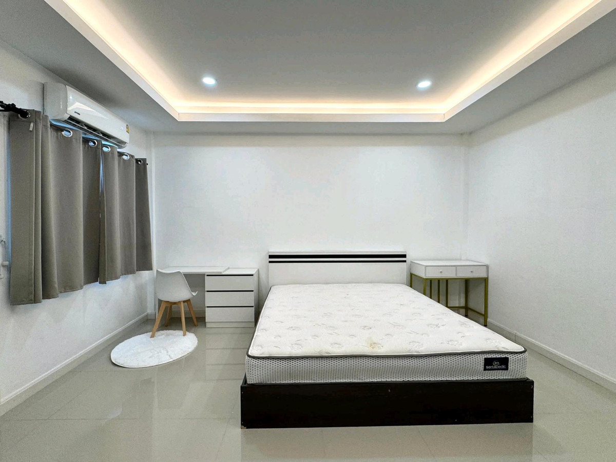 For RentTownhomeOnnut, Udomsuk : Ready to move in!