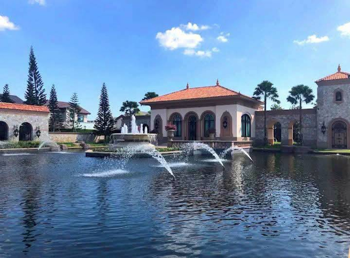 บ้านวิภาวดี ดอนเมือง หลักสี่ : เช่า/ขาย💜 บ้านหรู นันทวัน รามอินทรา–พหลฯ 50 ( Nantawan Ramintra-Phahol 50 ) หลังมุม พร้อมอยู่ ขนาด 108 ตารางวา 4 ห้องนอน แขวงท่าแร้ง เขตบางเขน กรุงเทพมหานคร