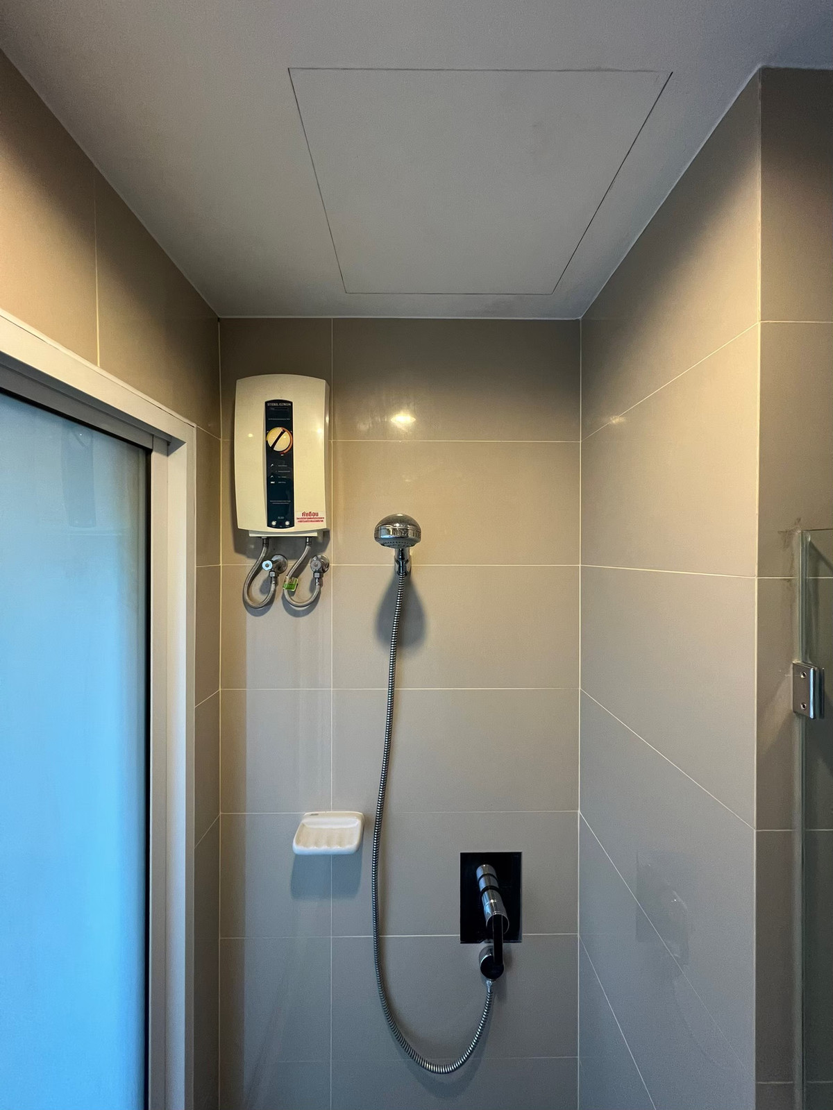 ขายคอนโดลาดพร้าว เซ็นทรัลลาดพร้าว : ขายด่วน ราคาพิเศษ Sym Vipha Ladprao Condo ขนาด 35 ตรม. ราคา 2.3 ล้าน