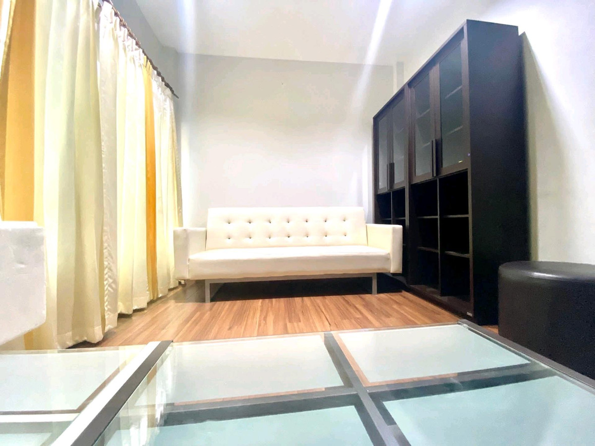 For RentTownhomeOnnut, Udomsuk : Near BTS On Nut 
 Townhome for rent, 3 floors, Klang Muang Lucerne Village, Sukhumvit 77 (On Nut 46) 🌿💎