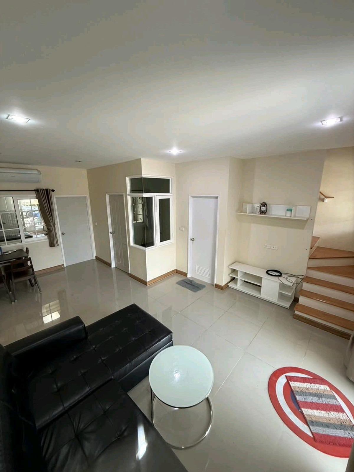 For RentTownhomeSamut Prakan,Samrong : ✨ Location Sukhumvit 76, close to the city, convenient travel, can enter and exit many routes ✨