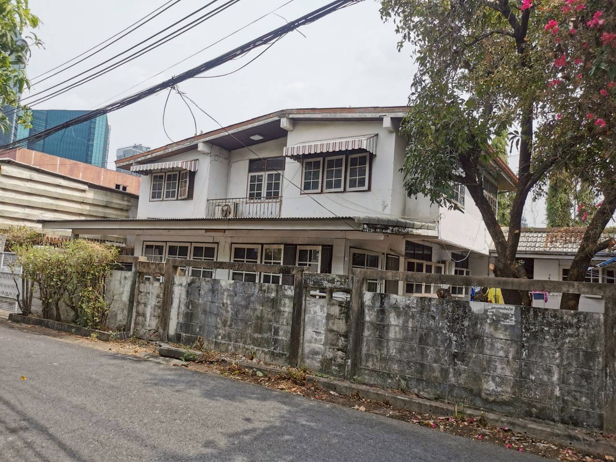 ขายที่ดินสะพานควาย จตุจักร : 95733 - ขาย ที่ดินพร้อมสิ่งปลูกสร้าง พื้นที่ 104 ตร.วา ซอยวิภาวดี 36 หลังสำนักงานเขตจตุจักร