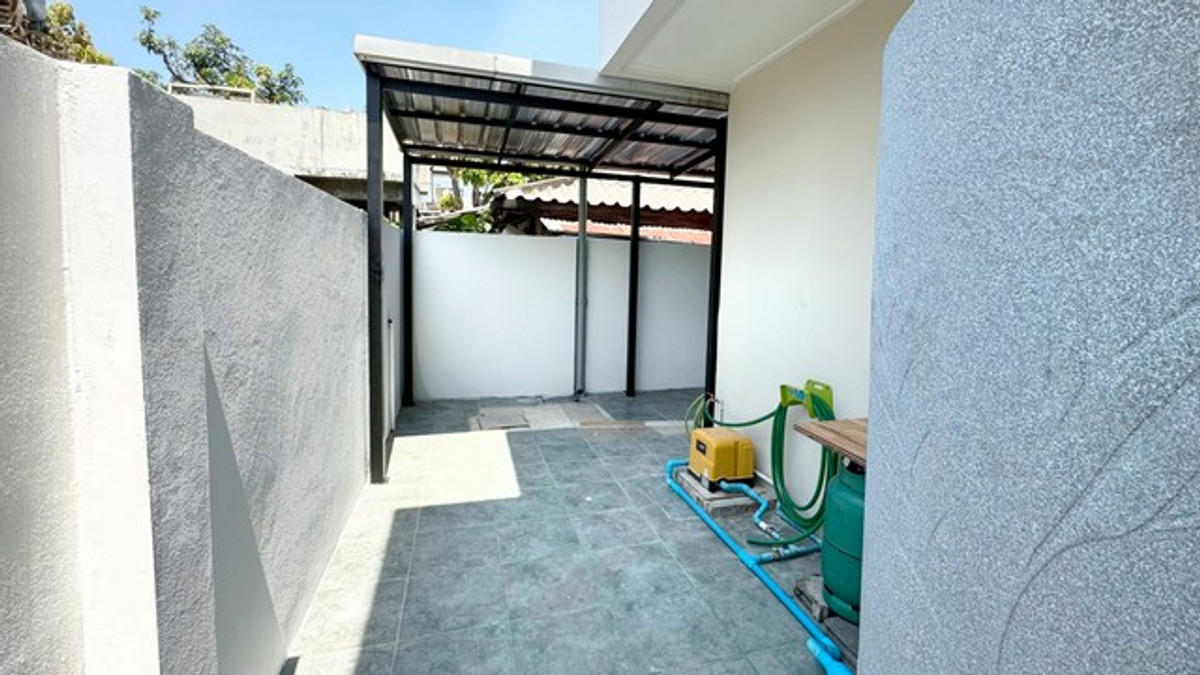 บ้านพัฒนาการ ศรีนครินทร์ : ขายและให้เช่า ม.เคหะนคร 3 พัฒนาการ 50 บ้านรีโนเวทใหม่ พร้อมเฟอร์ฯ