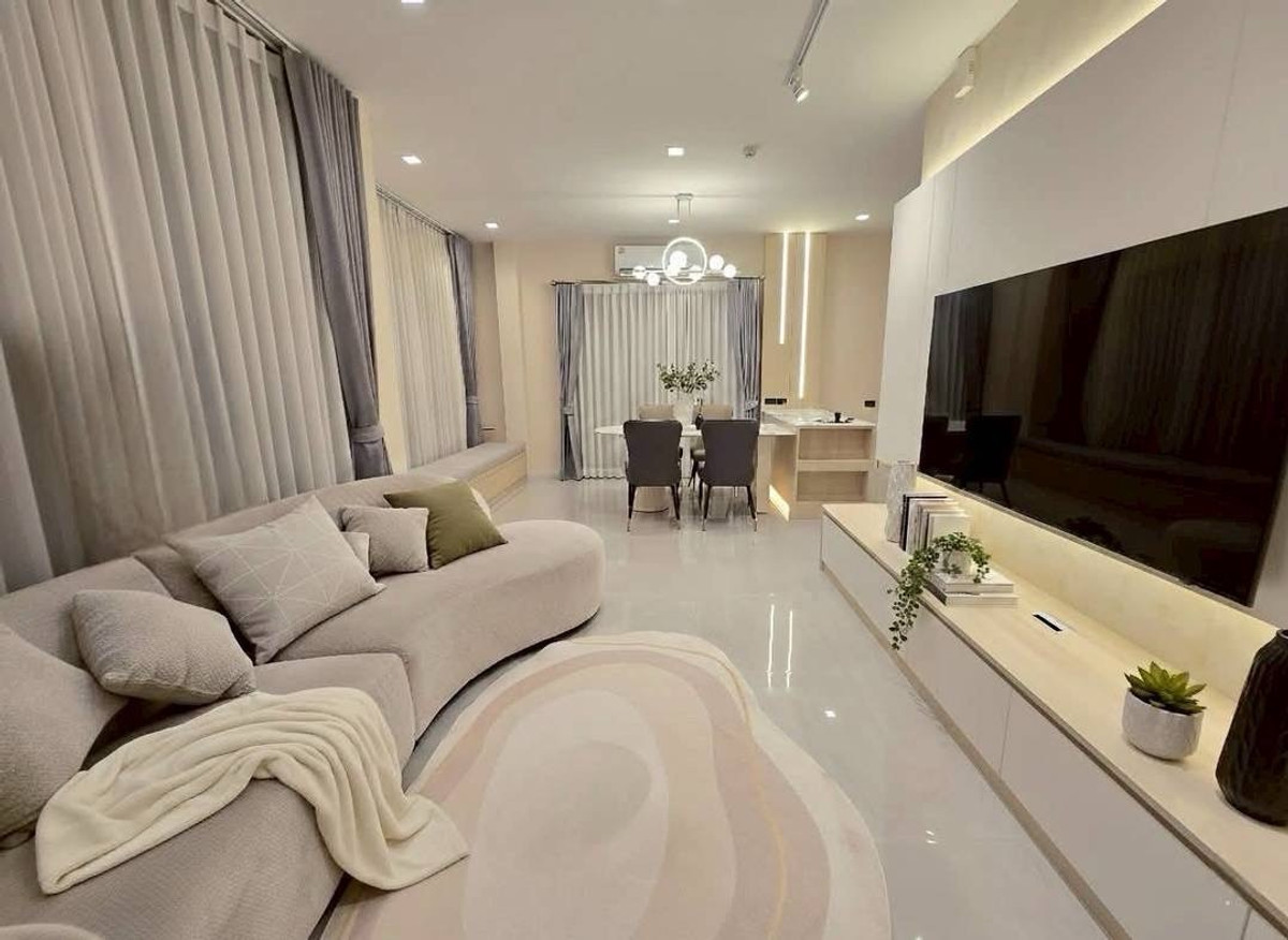 For RentHouseBangna, Bearing, Lasalle : 🏡✨ Luxury detached house 