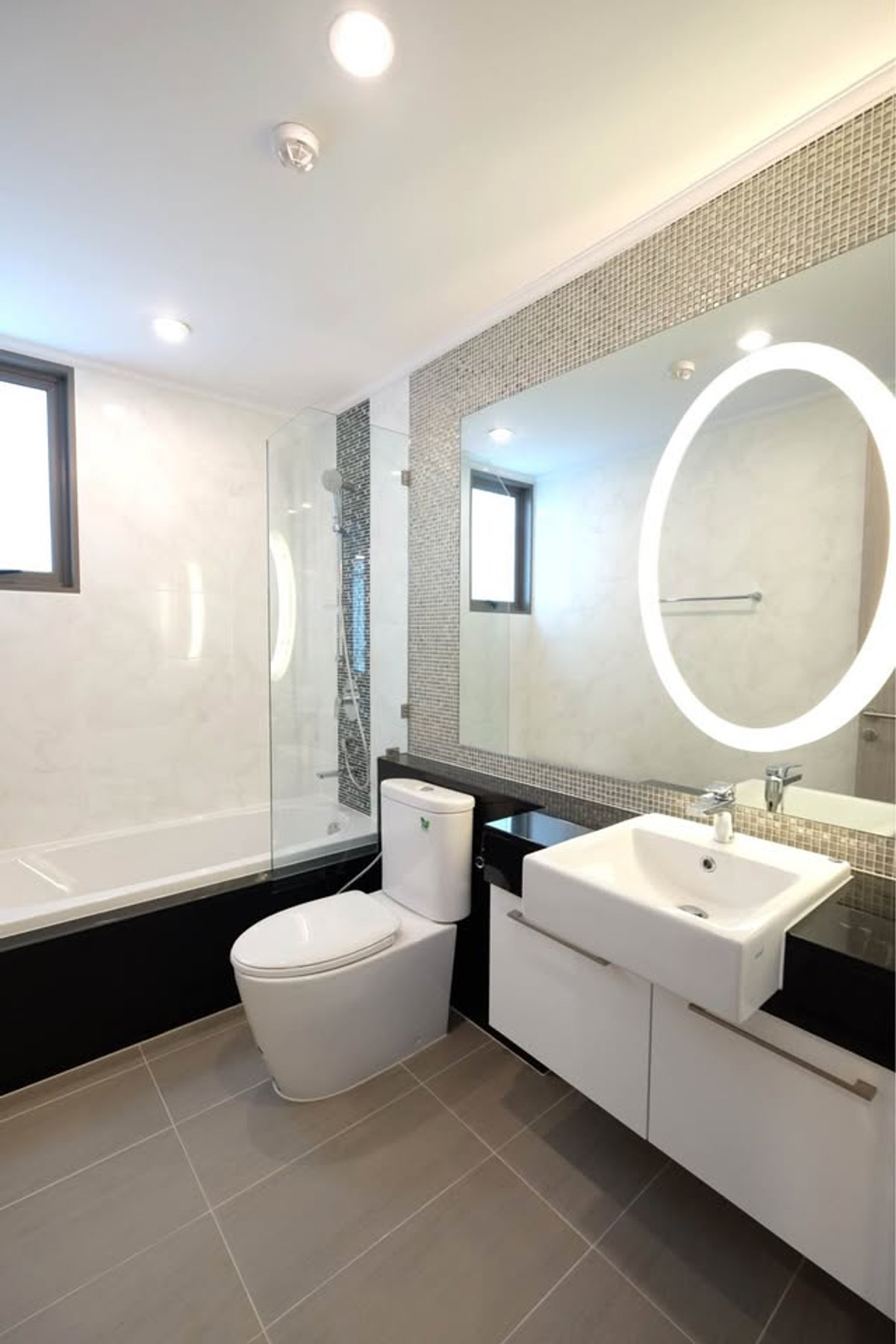 ให้เช่าคอนโดสุขุมวิท อโศก ทองหล่อ : PFD-08178 Supalai Oriental Sukhumvit 39 ( ศุภาลัย โอเรียนทัล สุขุมวิท 39 )