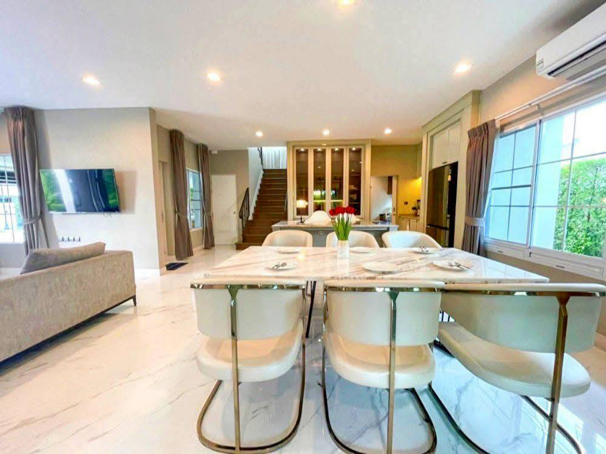 บ้านวิภาวดี ดอนเมือง หลักสี่ : เช่า/ขาย💜 บ้านหรู นันทวัน รามอินทรา–พหลฯ 50 ( Nantawan Ramintra-Phahol 50 ) หลังมุม พร้อมอยู่ ขนาด 108 ตารางวา 4 ห้องนอน แขวงท่าแร้ง เขตบางเขน กรุงเทพมหานคร