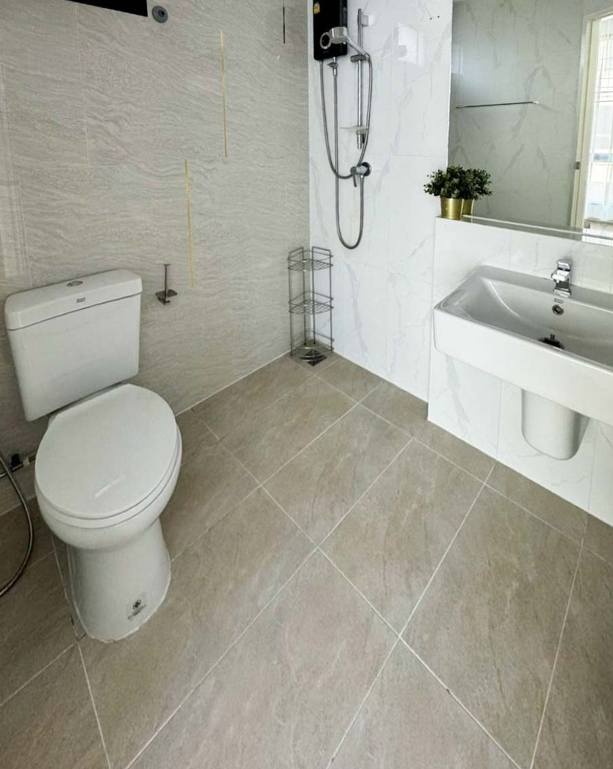 ให้เช่าทาวน์โฮมอ่อนนุช อุดมสุข : ให้เช่า บ้าน Q Prime สุขุมวิท 77 ทาวน์โฮม 3 ชั้น หลังมุม แบบ 3 นอน 4 น้ำ 46 ตรว 180 ตรม พร้อมเฟอร์ ใกล้ MRT ศรีนุช อ่อนนุช ศรีนครินทร์ อุดมสุข พัฒนาการ: KT26R-006