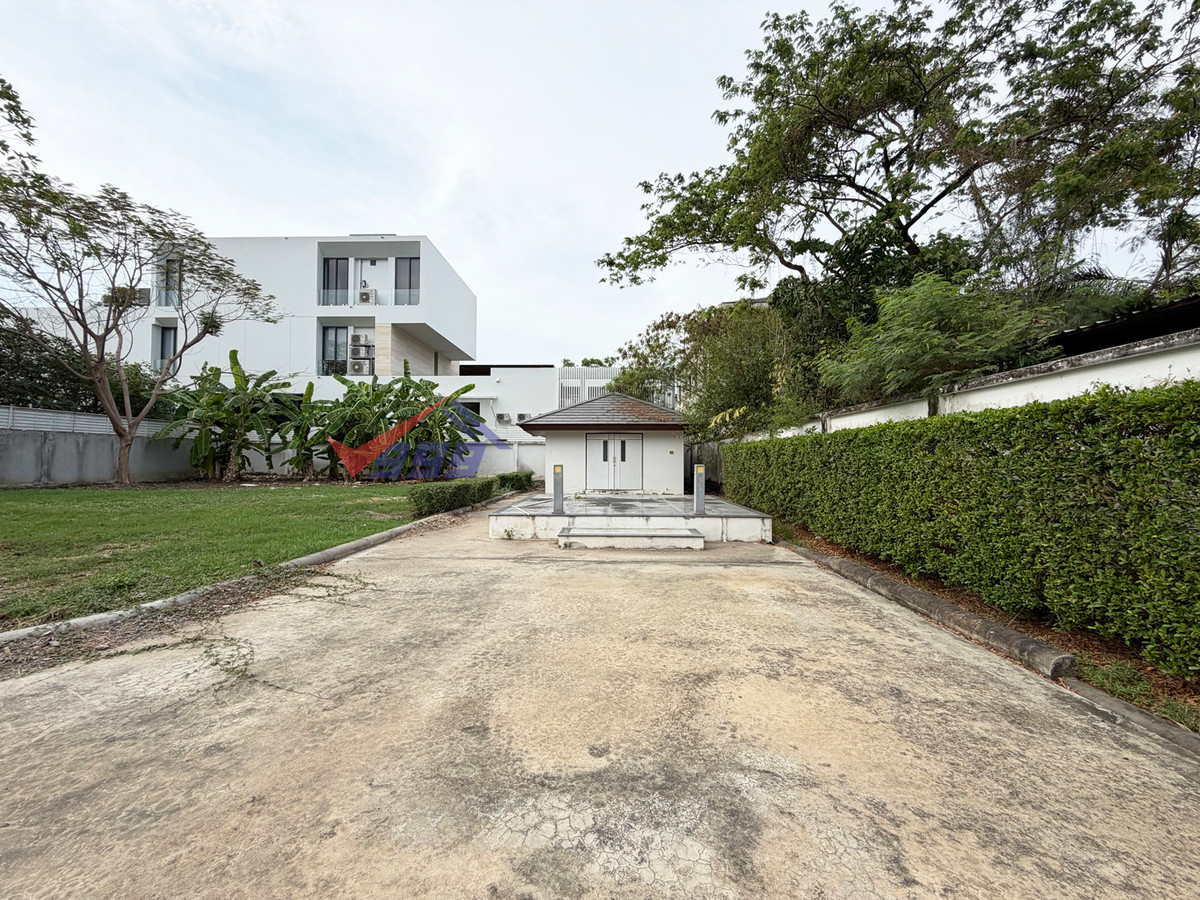 ขายที่ดินพัฒนาการ ศรีนครินทร์ : ขายที่ดินเปล่าแปลงสวย พัฒนาการ 58 200 ตารางวา