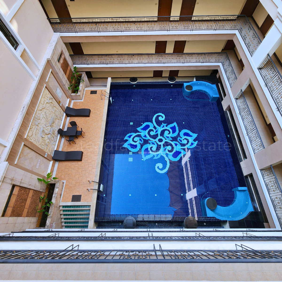 ให้เช่าคอนโดสีลม ศาลาแดง บางรัก : 🏙️ ให้เช่าคอนโดสีลม ซิตี้ รีสอร์ท เดินทางสะดวก ใกล้ BTS / MRT🚆🌳 LINE : @steadfastre