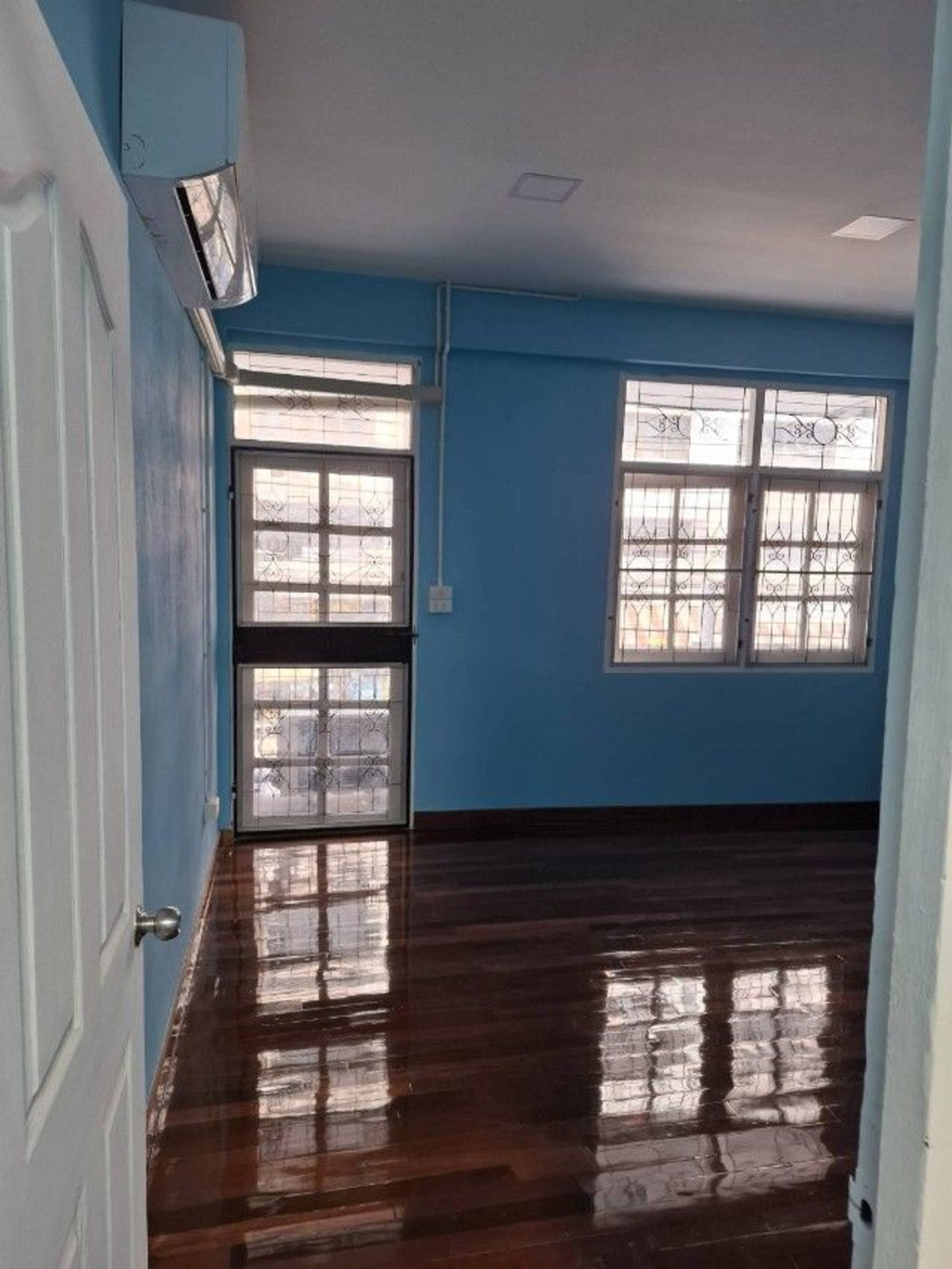For RentTownhomePattanakan, Srinakarin : ⚡ For rent, 2-story townhome, Soi Phatthanakan 30, size 17 sq m. ⚡