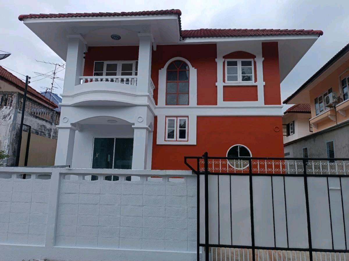 ให้เช่าบ้านสมุทรปราการ สำโรง : 🏡 ให้เช่า / ขาย บ้านเดี่ยว 2 ชั้น หมู่บ้านสุภาวัลย์
📍 หนามแดง – เทพารักษ์ 66 (ทำเลศักยภาพ)