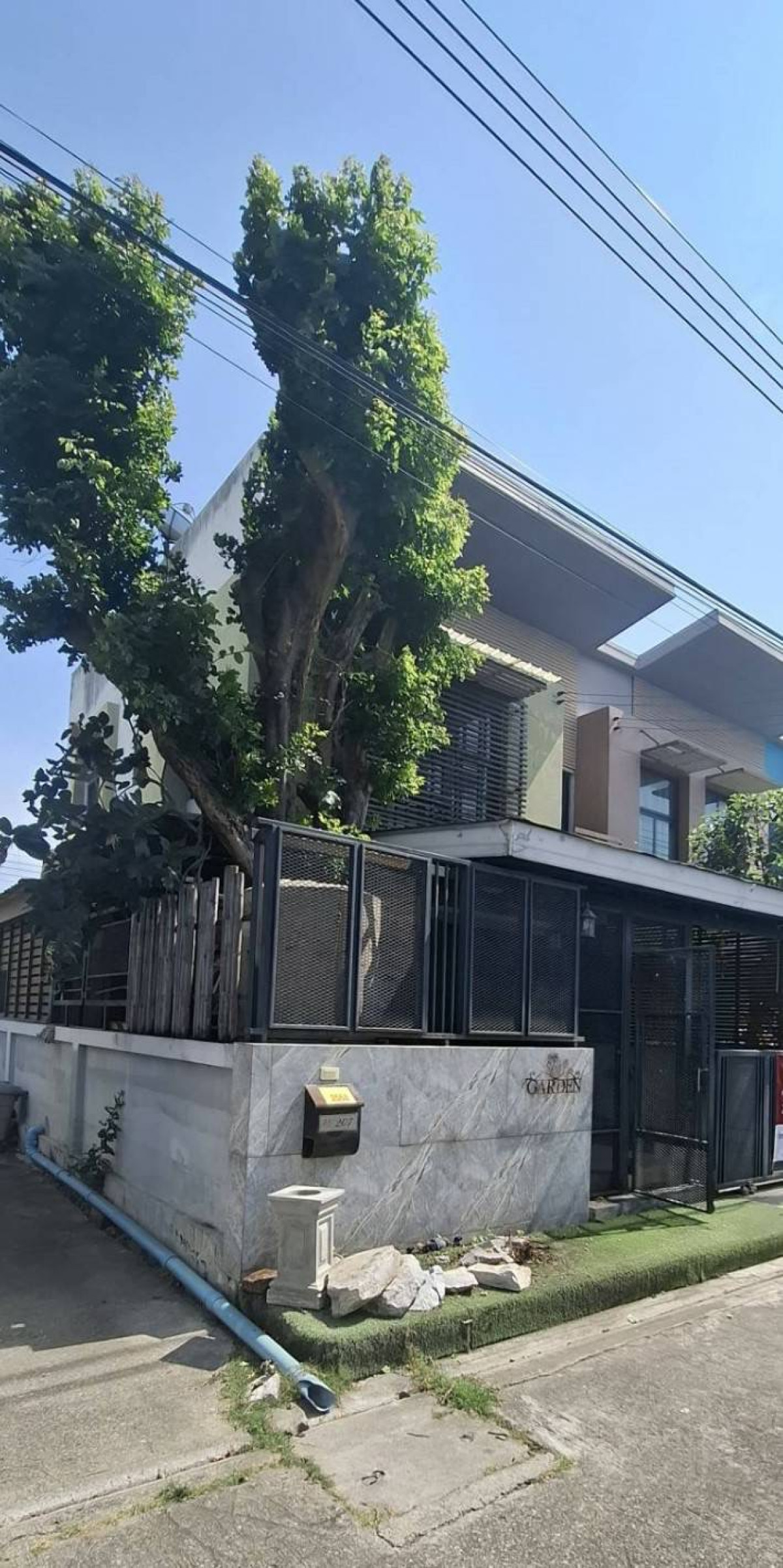 For SaleTownhomePathum Thani,Rangsit, Thammasat : For Sale Townhouse/Townhome  , I-Design, Lam Luk Ka, Khlong 3 , corner unit , newly renovated , Lat Sawai , Lam Luk Ka , Pathum Thani , CX-150611