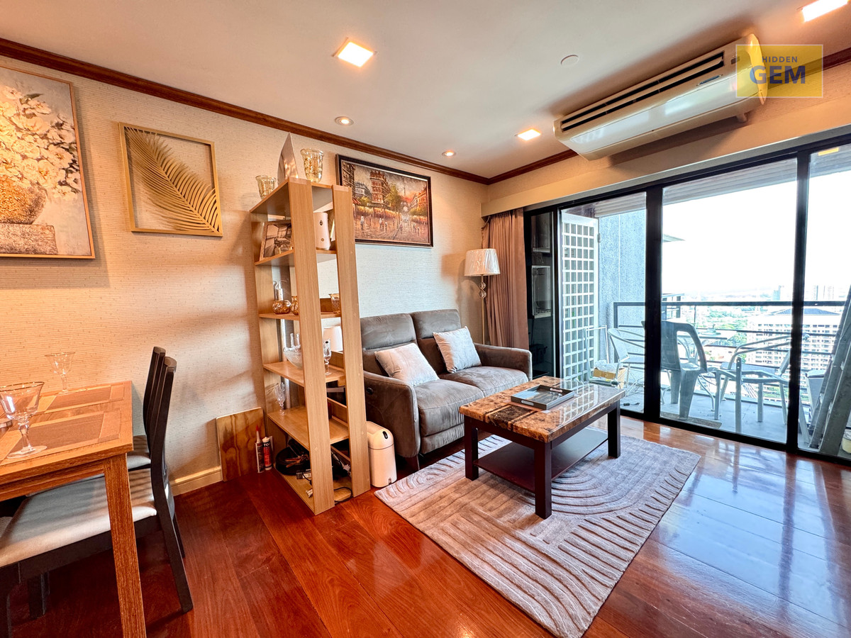 For RentCondoSathorn, Narathiwat : 🔥🔥 Rare Find for Rent 35K only🔥🔥| 2 bed 2 bath Sathorn Gardens 🔥🔥 