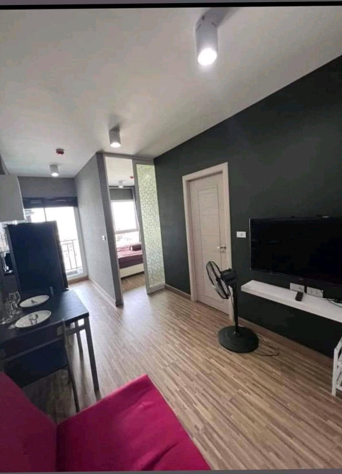 ให้เช่าคอนโดนนทบุรี บางใหญ่ บางบัวทอง : 🏡💖 ห้องสวย ราคาดี คุ้มสุดในโซนนี้ เข้าอยู่ได้ทันที! ใกล้ MRT คลองบางไผ่ เดินทางสะดวกมาก 🚝