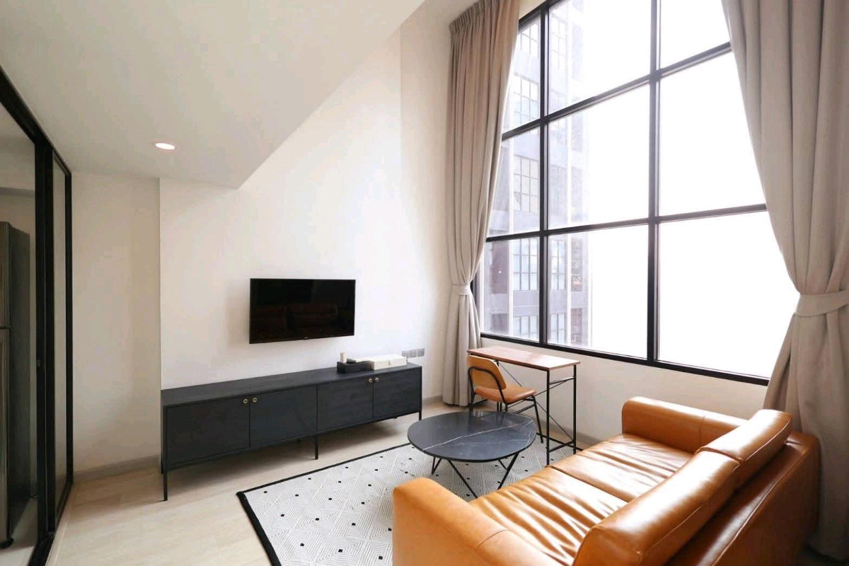 For RentCondoSathorn, Narathiwat : Near BTS St. Louis 
 for rent: Knightsbridge Prime Sathorn | Duplex, beautiful room, high floor in the heart of the CBD, Sathorn, furniture + complete electrical appliances. Ready to move in