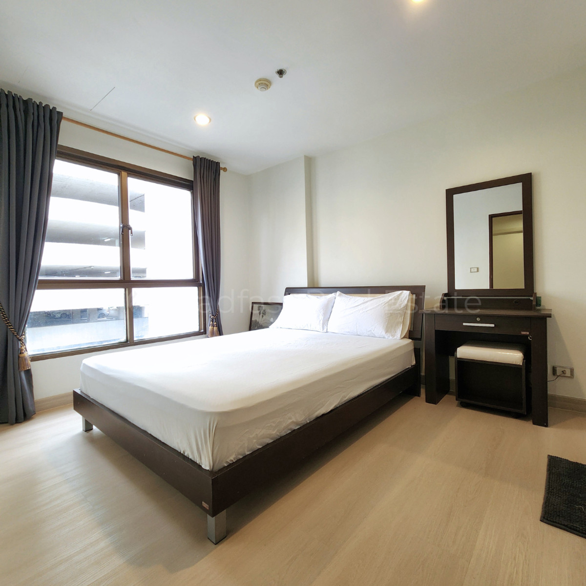 ให้เช่าคอนโดสีลม ศาลาแดง บางรัก : 🏙️ ให้เช่าคอนโดสีลม ซิตี้ รีสอร์ท เดินทางสะดวก ใกล้ BTS / MRT🚆🌳 LINE : @steadfastre