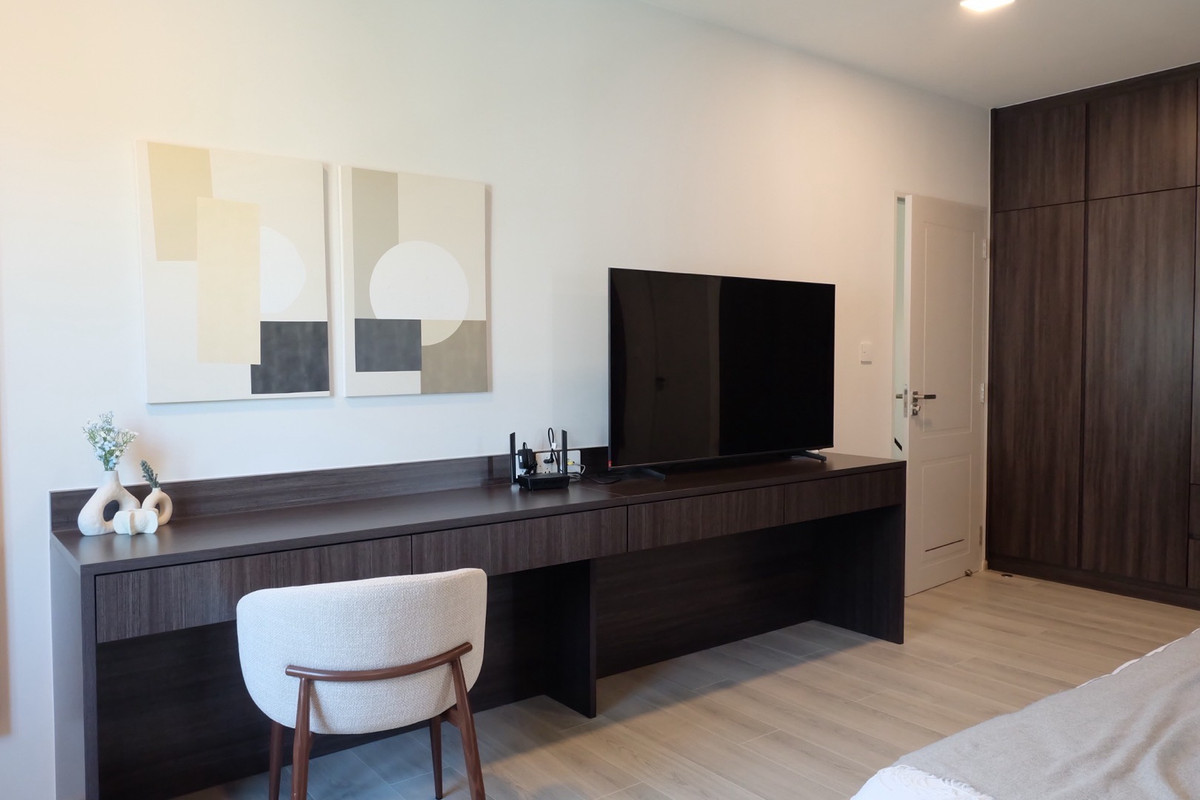 ให้เช่าบ้านบางนา แบริ่ง ลาซาล : RH033126 ให้เช่า บ้านใหม่ 2 ชั้น 3 ห้องนอน fully furnished at Chaiyapruek Bangna KM.15