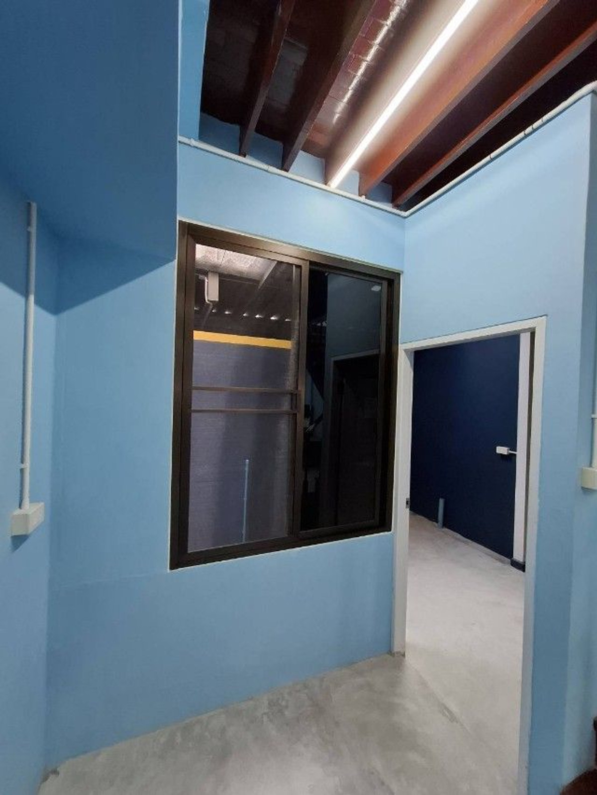 For RentTownhomePattanakan, Srinakarin : ⚡ For rent, 2-story townhome, Soi Phatthanakan 30, size 17 sq m. ⚡