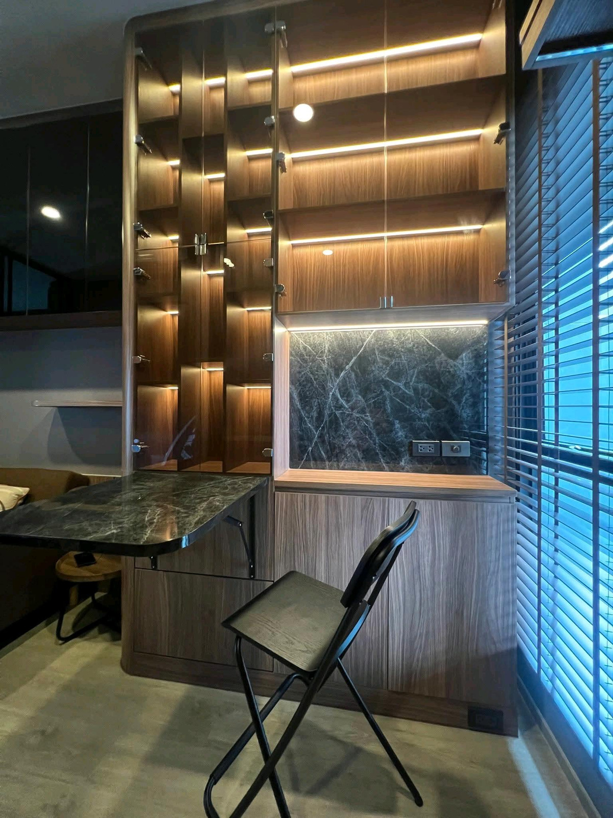 ให้เช่าคอนโดนวมินทร์ รามอินทรา : 🐶🐱 เลี้ยงสัตว์ได้ ใกล้รถไฟฟ้าสายสีชมพู เพียง 70 เมตร