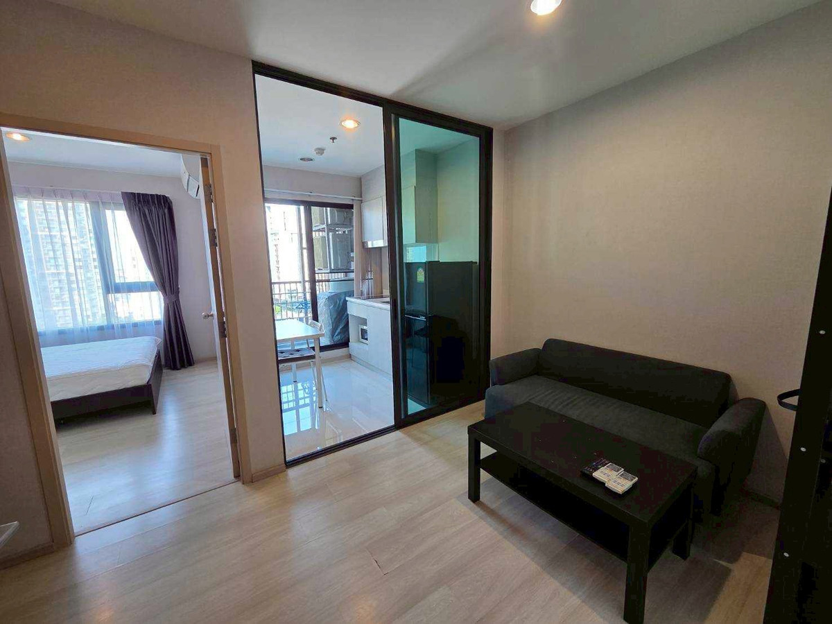 ให้เช่าคอนโดปิ่นเกล้า จรัญสนิทวงศ์ : ให้เช่า ไลฟ์ คอนโด ปิ่นเกล้า ✨ เฟอร์ครบ มีเครื่องซักผ้า 🔥