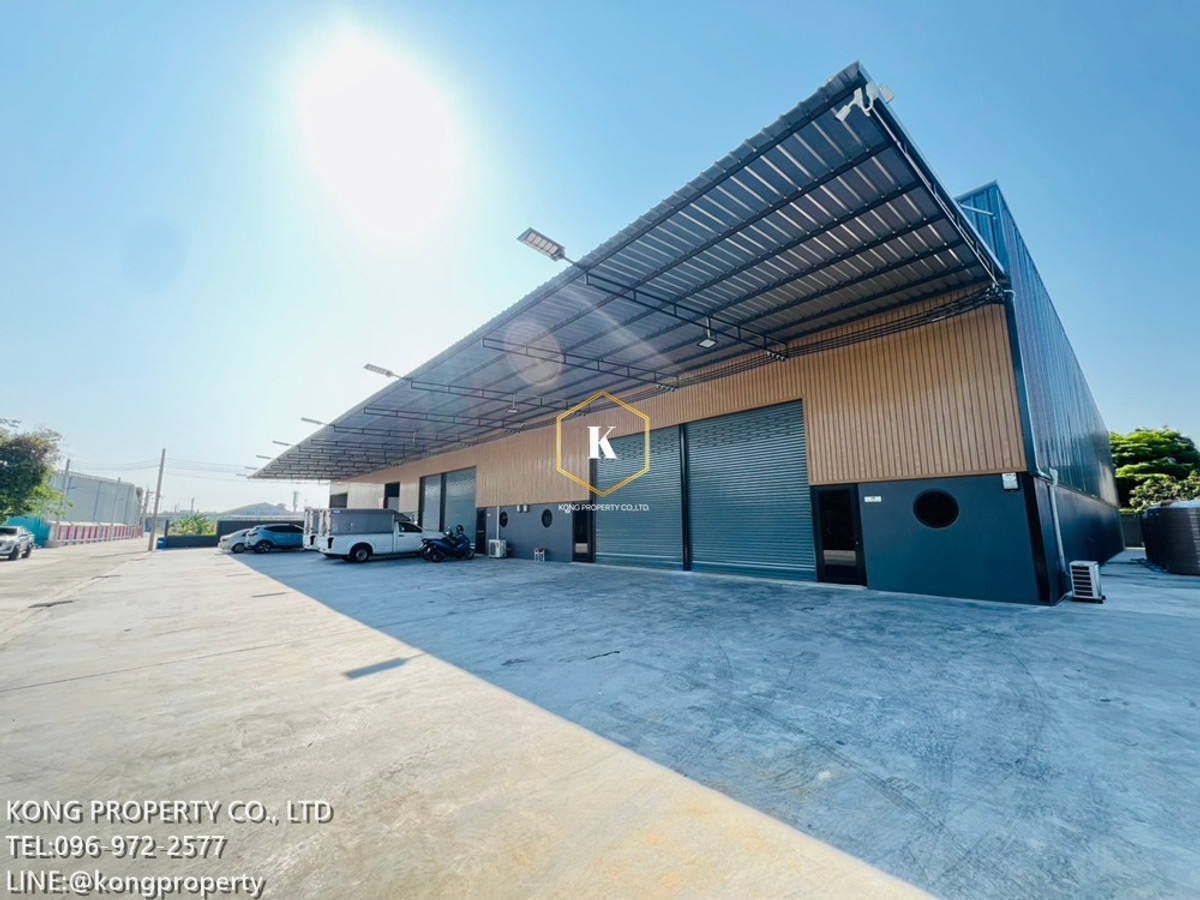 For RentWarehouseNonthaburi, Bang Yai, Bangbuathong : Warehouse for rent, Bang Yai, Nonthaburi, area 228 sq m, trailer, 40 foot van available.