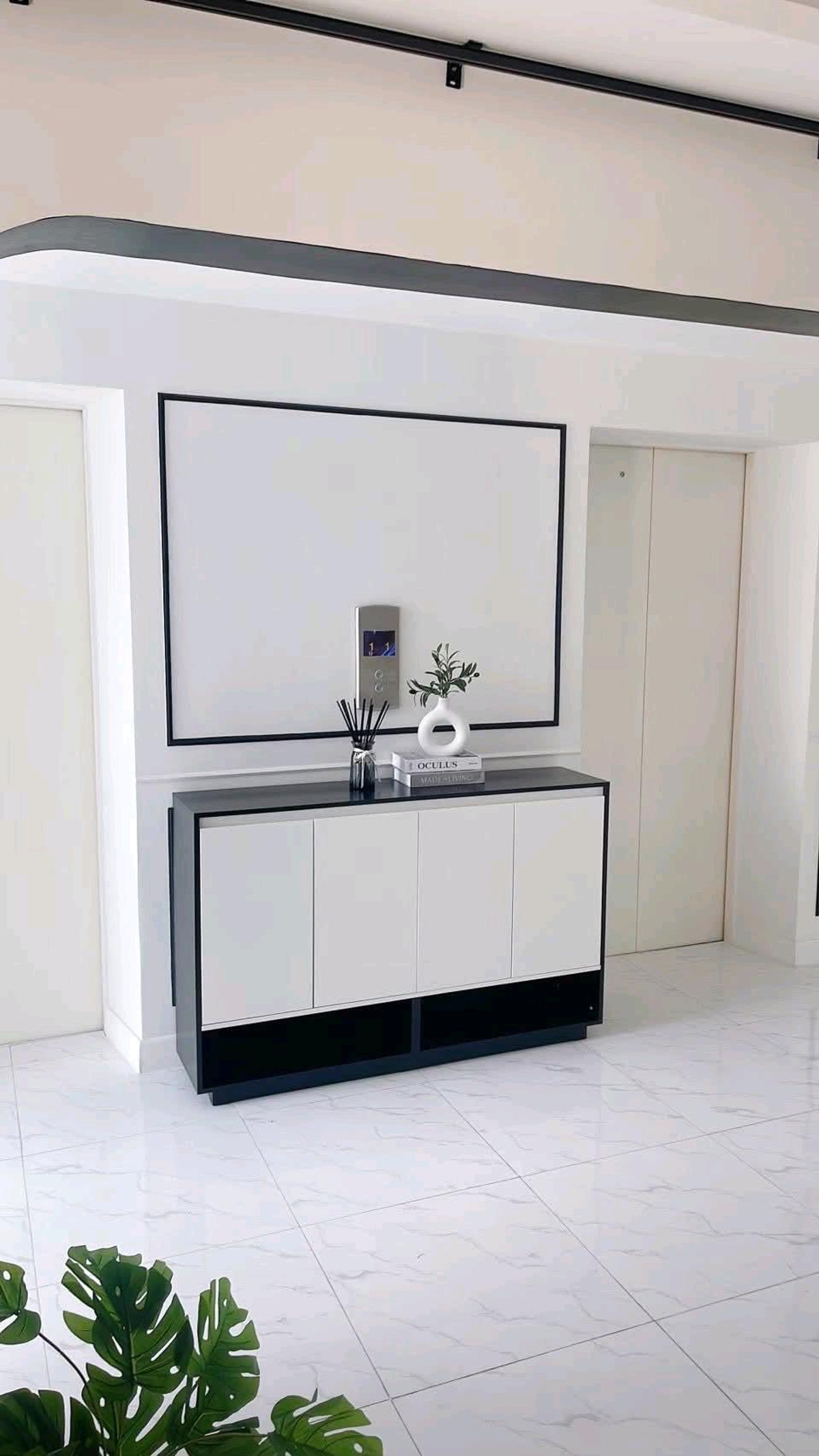 ให้เช่าคอนโดพระราม 3 สาธุประดิษฐ์ : ปล่อยเช่า Star View พระราม 3 | คอนโดหรู วิวแม่น้ำเจ้าพระยา พร้อมลิฟต์ส่วนตัว เฟอร์นิเจอร์ & เครื่องใช้ไฟฟ้าครบ เฟอร์นิเจอร์ครบ หิ้วกระเป๋าเข้าอยู่ได้เลย