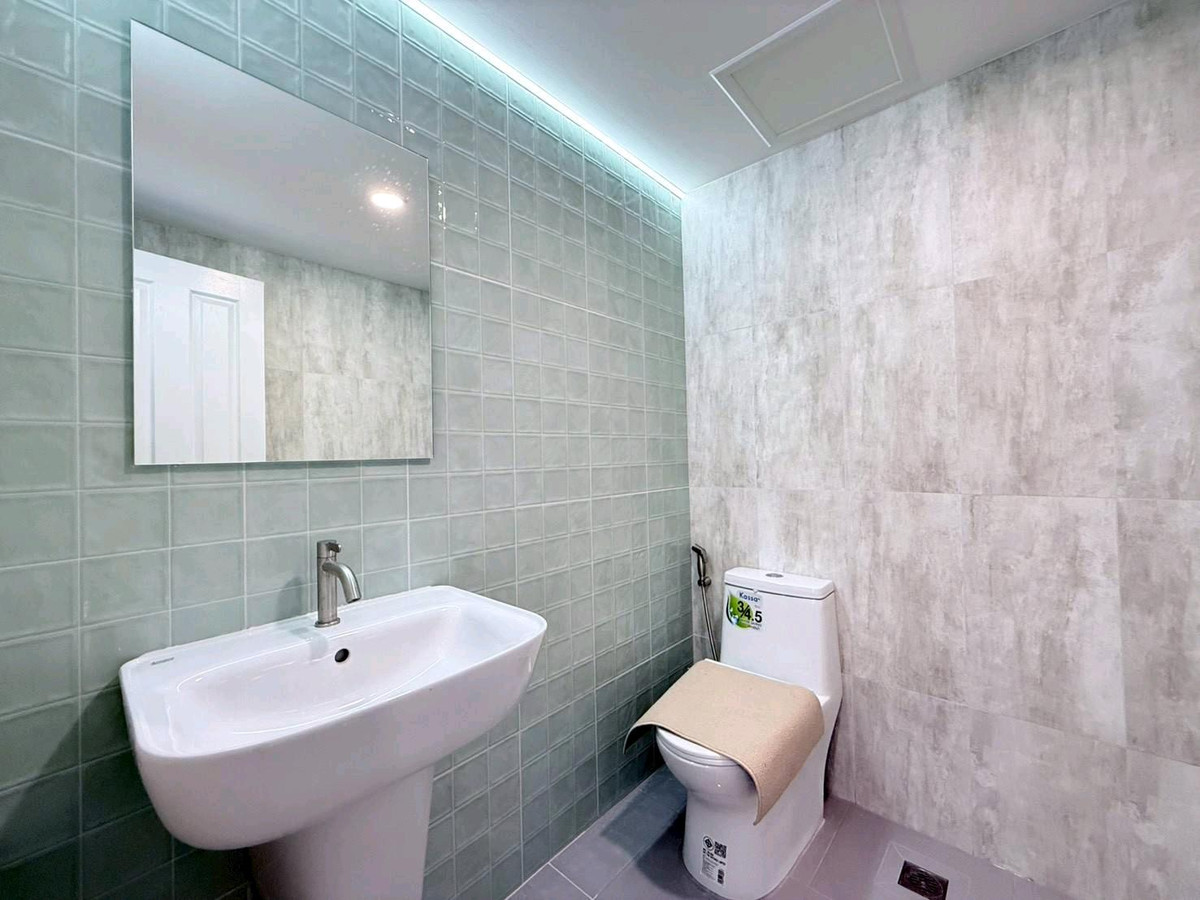 ขายคอนโดรัชดา ห้วยขวาง : ห้องสวย รีโนเวทใหม่ ติด MRT เพียง 1.69 ล้าน!