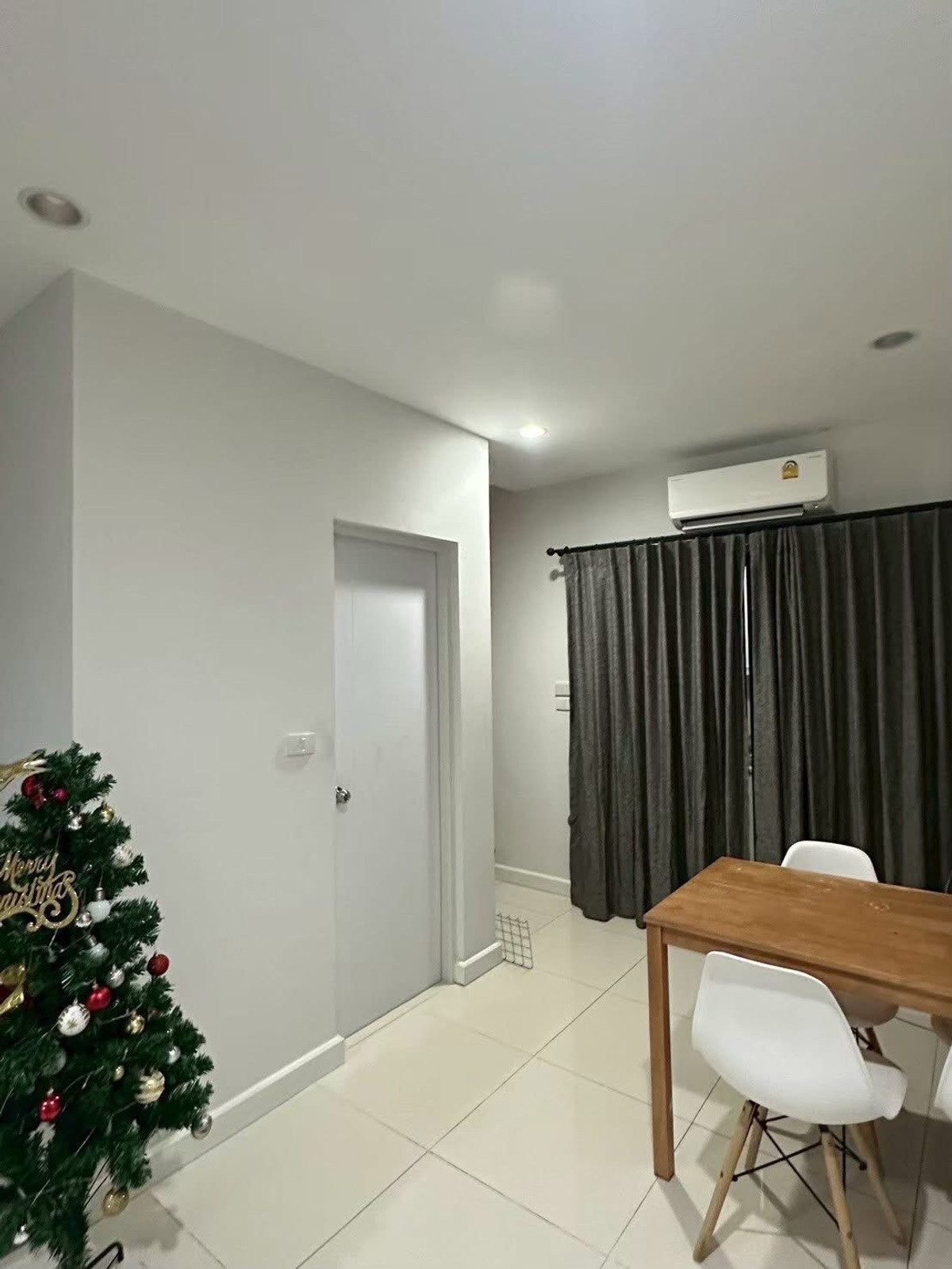 ให้เช่าทาวน์โฮมนวมินทร์ รามอินทรา : ME2500861 ให้เช่าทาวน์โฮม 2 ชั้น Verve สายไหม-พหลโยธิน บ้านใหม่ มีแอร์ มีเฟอร์