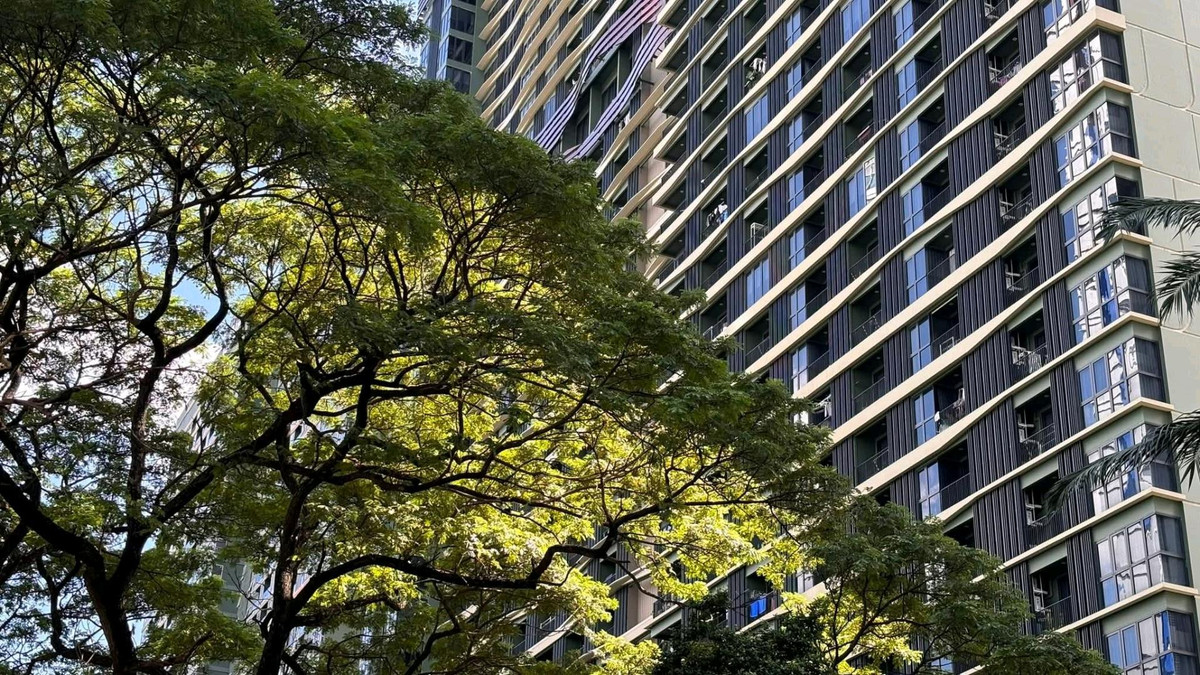 For RentCondoLadprao, Central Ladprao : 🚇 Near MRT Phaholyothin 
 The Line Phaholyothin Park (The Line Phaholyothin Park) 🌿✨ 
 Beautiful condo, good location, near the BTS, room ready to move in, make an appointment to view!