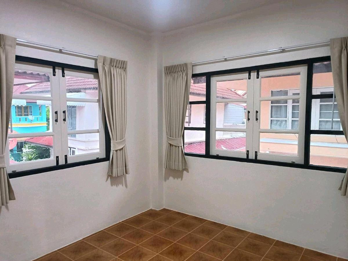 ให้เช่าบ้านสมุทรปราการ สำโรง : 🏡 ให้เช่า / ขาย บ้านเดี่ยว 2 ชั้น หมู่บ้านสุภาวัลย์
📍 หนามแดง – เทพารักษ์ 66 (ทำเลศักยภาพ)