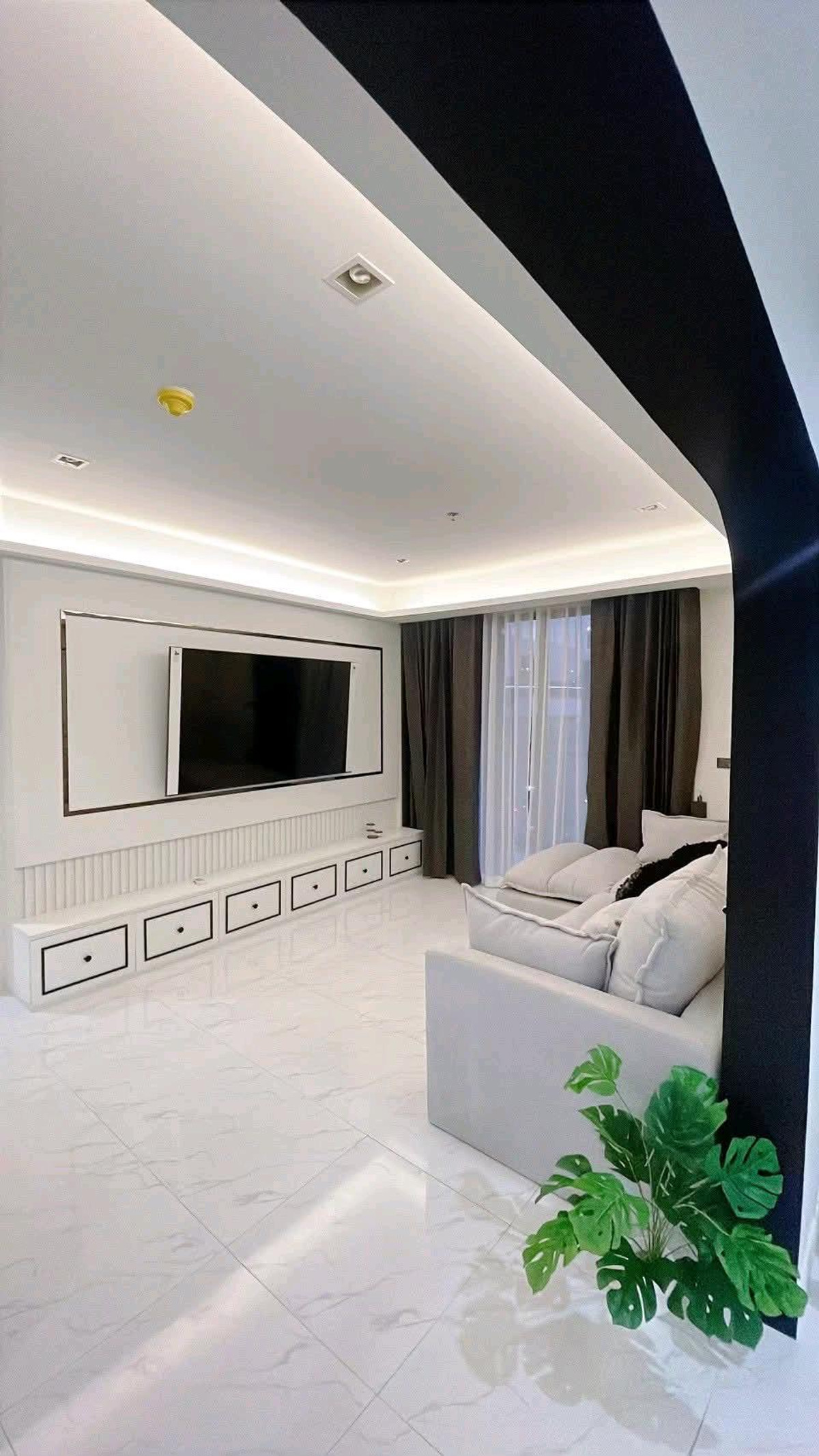 ให้เช่าคอนโดพระราม 3 สาธุประดิษฐ์ : ปล่อยเช่า Star View พระราม 3 | คอนโดหรู วิวแม่น้ำเจ้าพระยา พร้อมลิฟต์ส่วนตัว เฟอร์นิเจอร์ & เครื่องใช้ไฟฟ้าครบ เฟอร์นิเจอร์ครบ หิ้วกระเป๋าเข้าอยู่ได้เลย