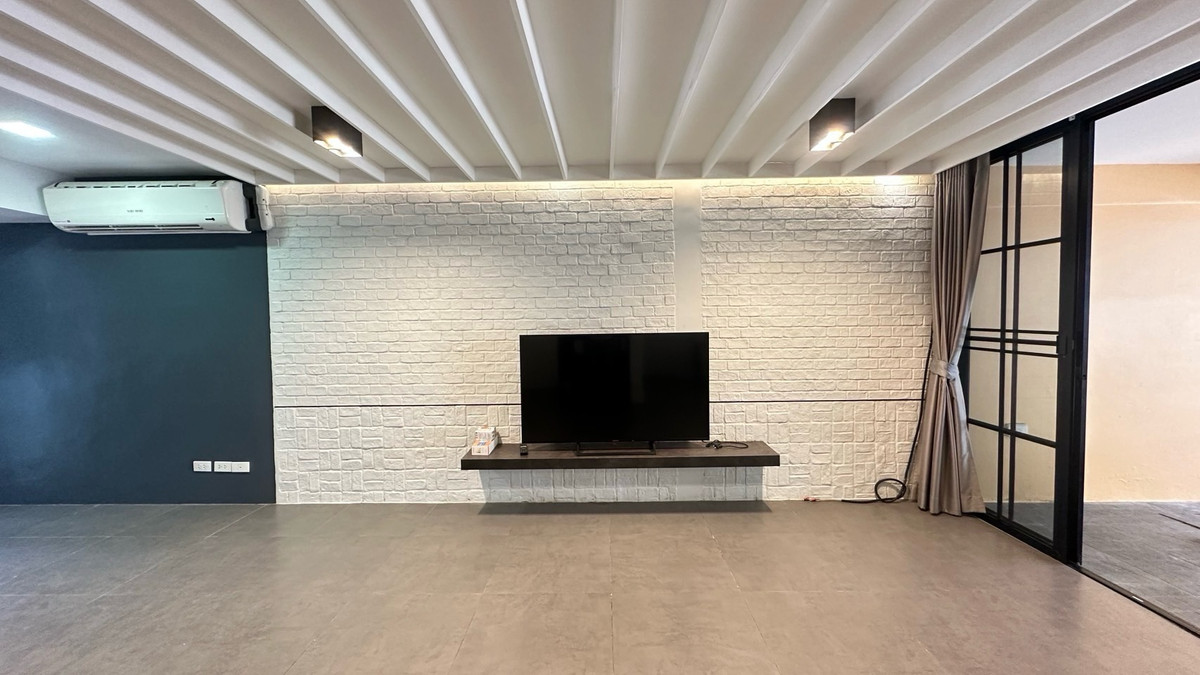 ให้เช่าบ้านสุขุมวิท อโศก ทองหล่อ : บ้านเดี่ยวทำเลเอกมัย ให้เช่า 3 ห้องนอน  house for rent ekamai 12