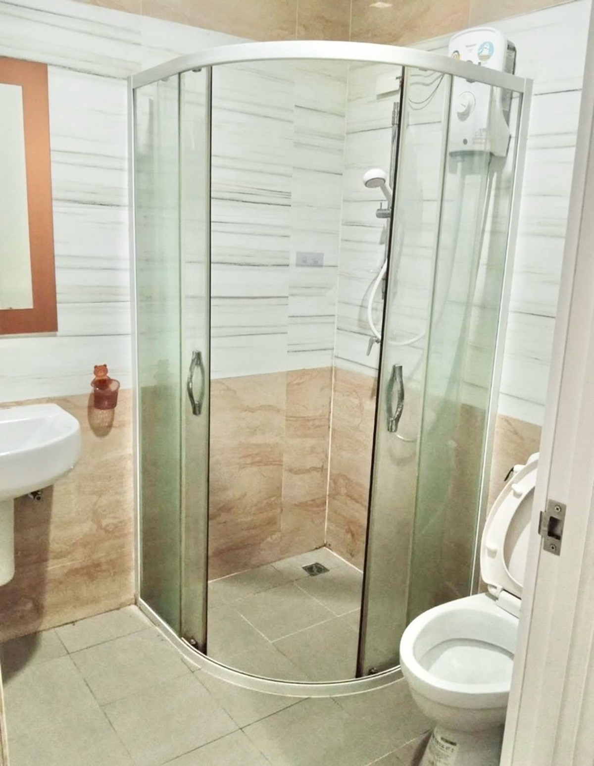 ให้เช่าทาวน์โฮมเกษตร นวมินทร์ ลาดปลาเค้า : ให้เช่าโกลเด้นทาวน์เกษตร-นวมินทร์ (Golden Town Kaset – Nawamin) 