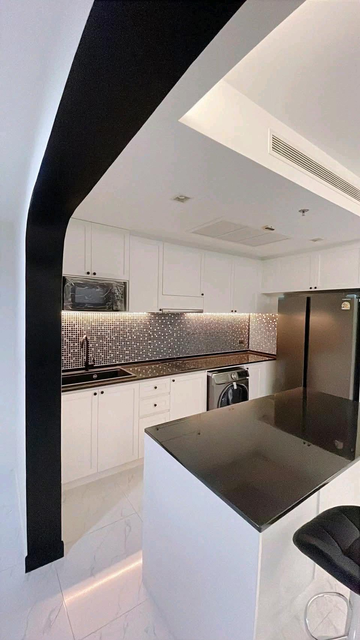 ให้เช่าคอนโดพระราม 3 สาธุประดิษฐ์ : ปล่อยเช่า Star View พระราม 3 | คอนโดหรู วิวแม่น้ำเจ้าพระยา พร้อมลิฟต์ส่วนตัว เฟอร์นิเจอร์ & เครื่องใช้ไฟฟ้าครบ เฟอร์นิเจอร์ครบ หิ้วกระเป๋าเข้าอยู่ได้เลย