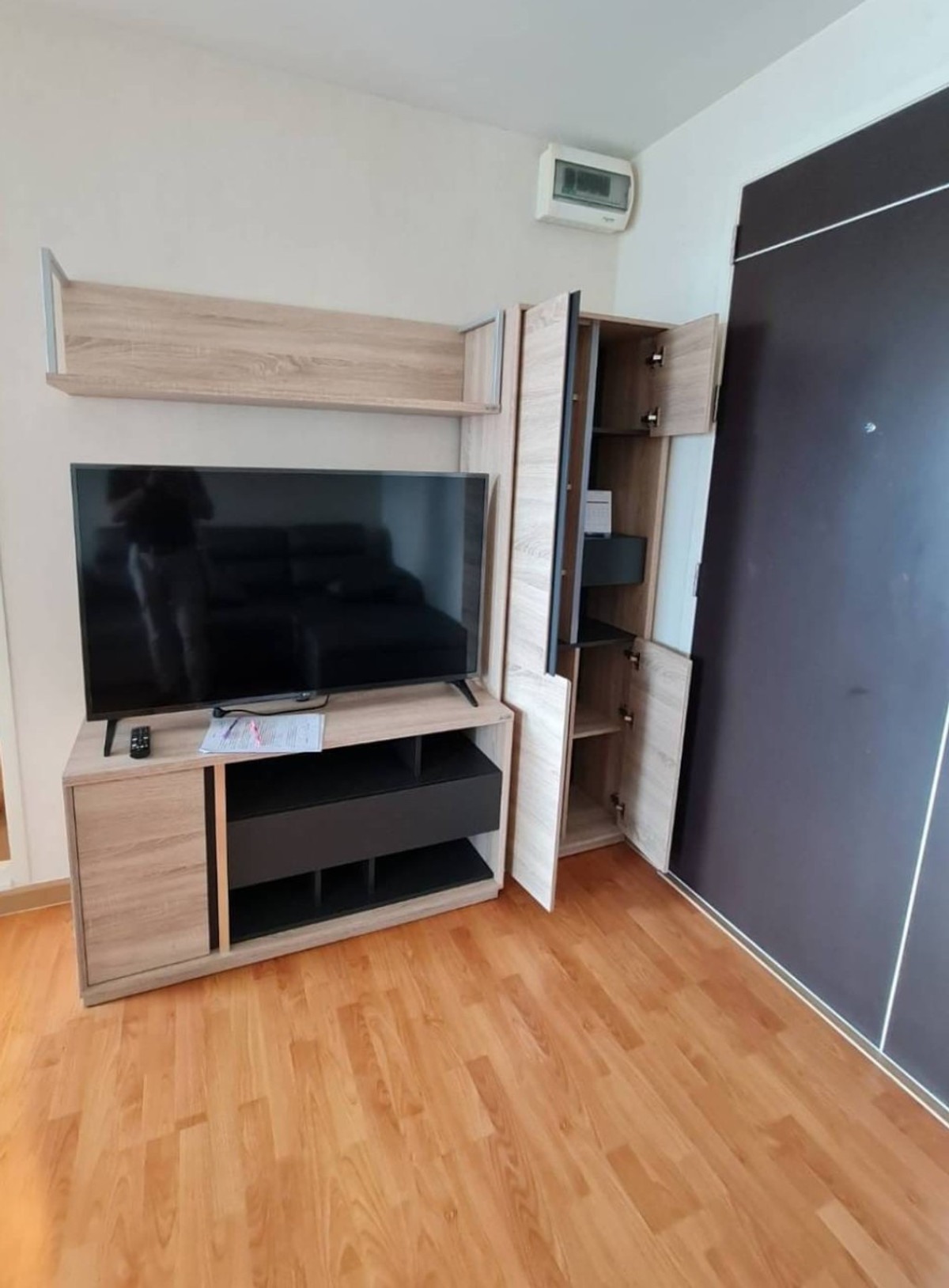 For RentCondoThaphra, Talat Phlu, Wutthakat : OMG3206  [ The President Sathorn - Ratchaphruek 1 ]  Large 1 Bedroom unit - for RENT 1-Apr-26