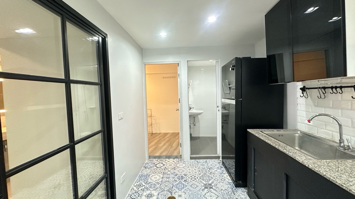 ให้เช่าบ้านสุขุมวิท อโศก ทองหล่อ : บ้านเดี่ยวทำเลเอกมัย ให้เช่า 3 ห้องนอน  house for rent ekamai 12