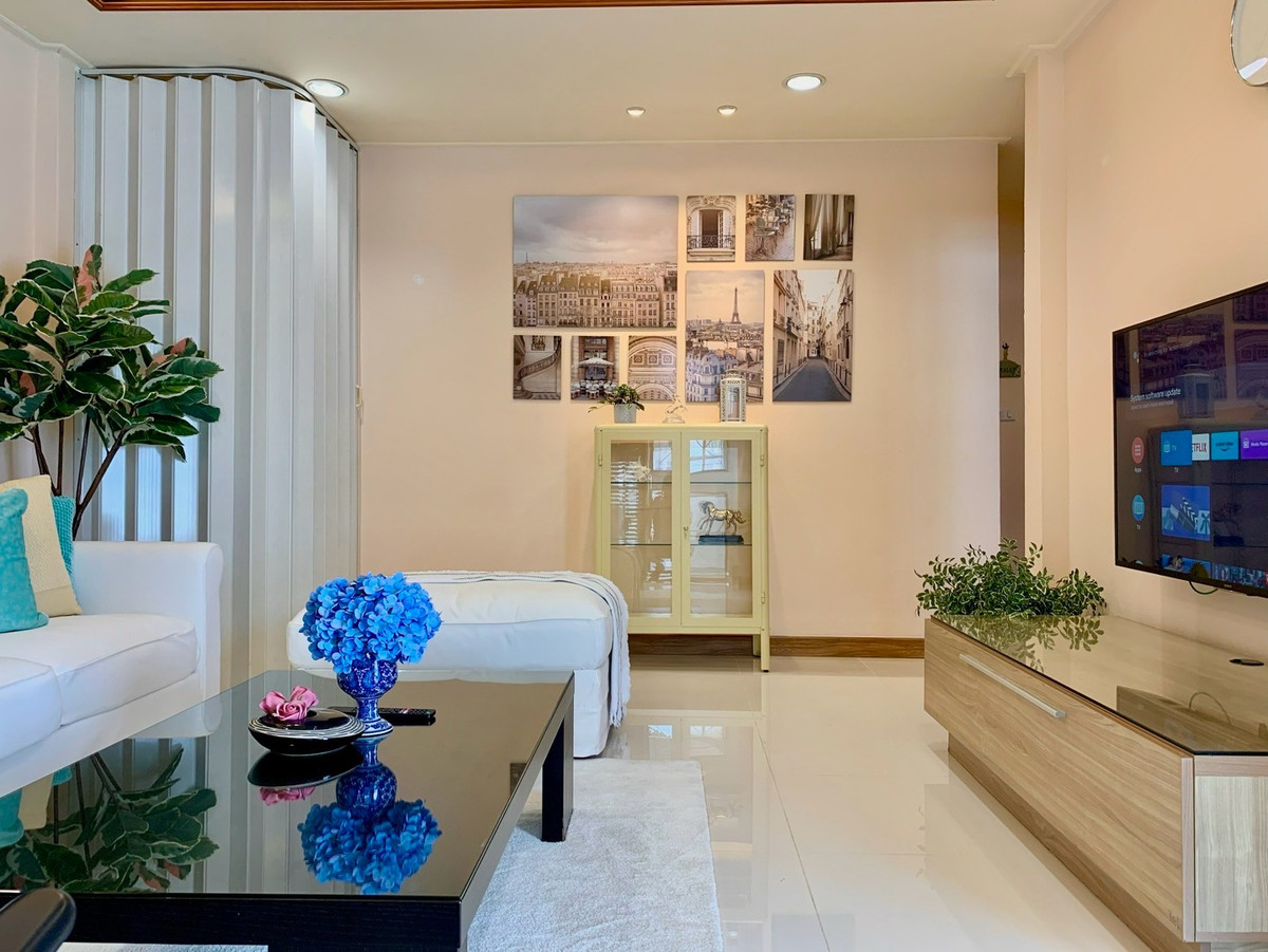 ให้เช่าบ้านพัฒนาการ ศรีนครินทร์ : 🏡✨ ให้เช่าบ้านเดี่ยว “กรุงเทพกรีฑา” ทำเลศักยภาพ | เพียง 29,000 บาท/เดือน ✨💰🍀