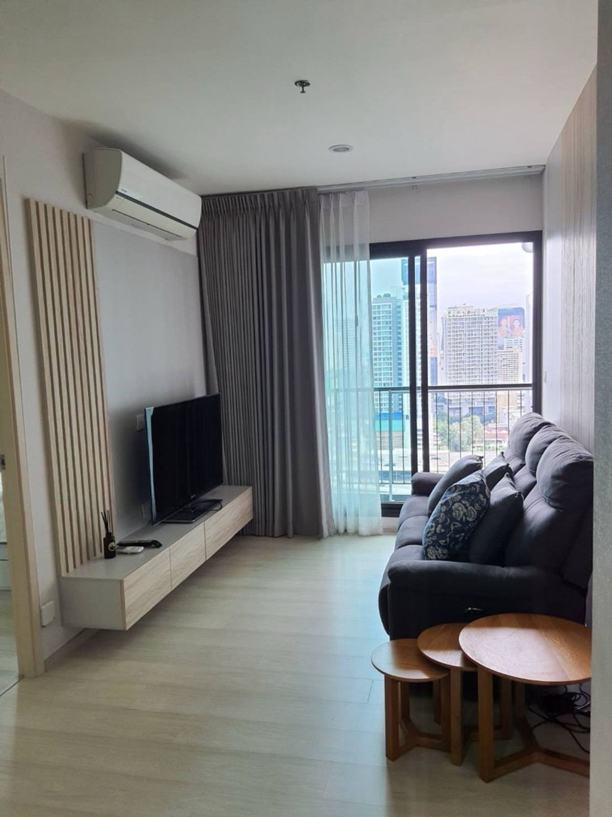 For RentCondoRama9, Petchburi, RCA : Life Asoke Rama9 Type 2 Bedroom 2 Bathroom 54 Sqm.