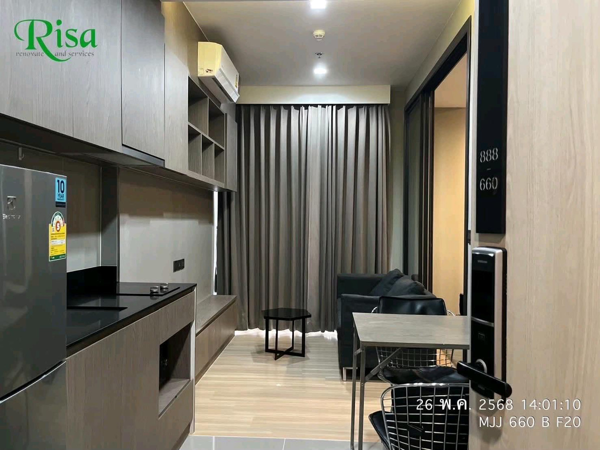 ให้เช่าคอนโดสะพานควาย จตุจักร : 🐕🐾✨ ขาย / ให้เช่า M Jatujak (เอ็ม จตุจักร) เลี้ยงสัตว์ได้! 🌿🏙
คอนโดทำเลเทพ ตรงข้ามจตุจักร & อ.ต.ก. เดินทางสะดวก ใกล้ทั้ง BTS & MRT เหมาะกับสาย Pet Lover 🐶💚