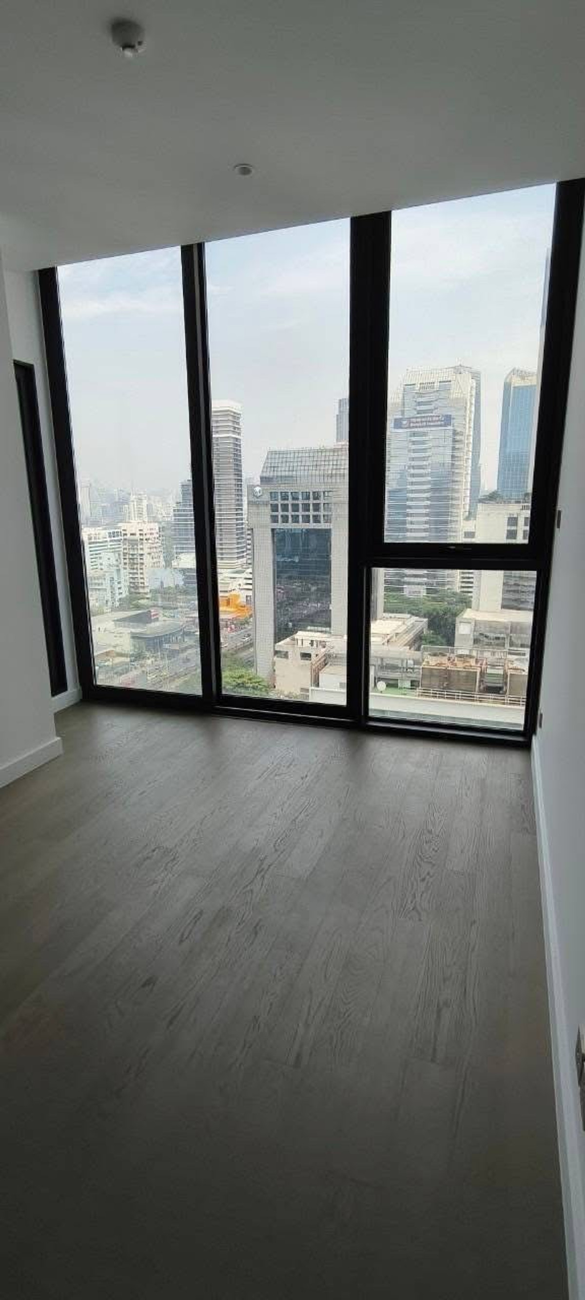 For SaleCondoSathorn, Narathiwat : LTH14731 – Condo for Sale | Supalai Icon Sathorn | 61 sqm | 2 Bedrooms 2 Bathrooms | Luxury High Floor City View Best Value | Near MRT Lumpini | 16,500,000 THB | Luxury condo for sale, Supalai Icon Sathorn, high floor, city view, near MRT Lumpini, price 1